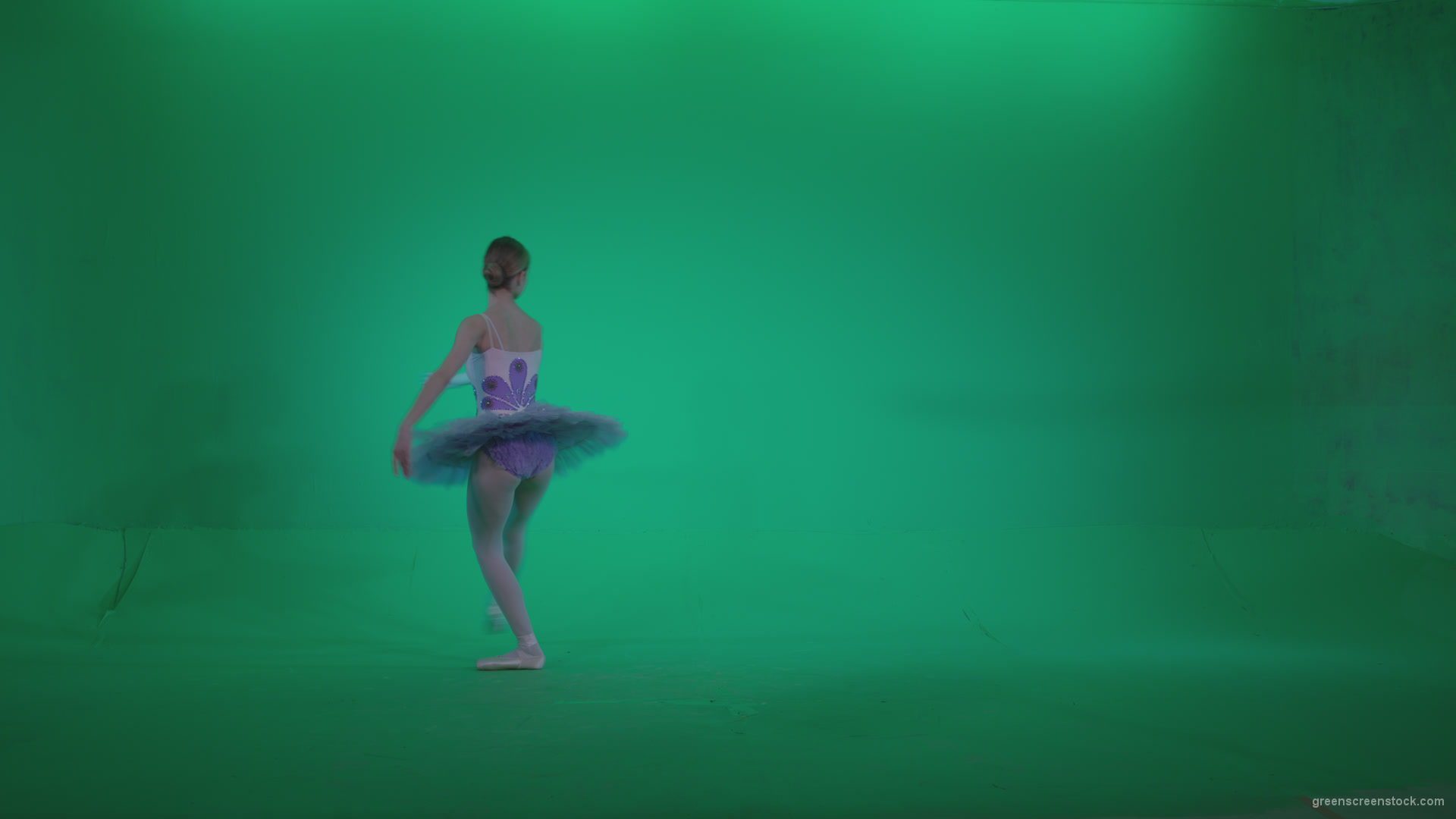 Ballet-Purple-Costume-p13-Green-Screen-Video-Footage_007 Green Screen Stock