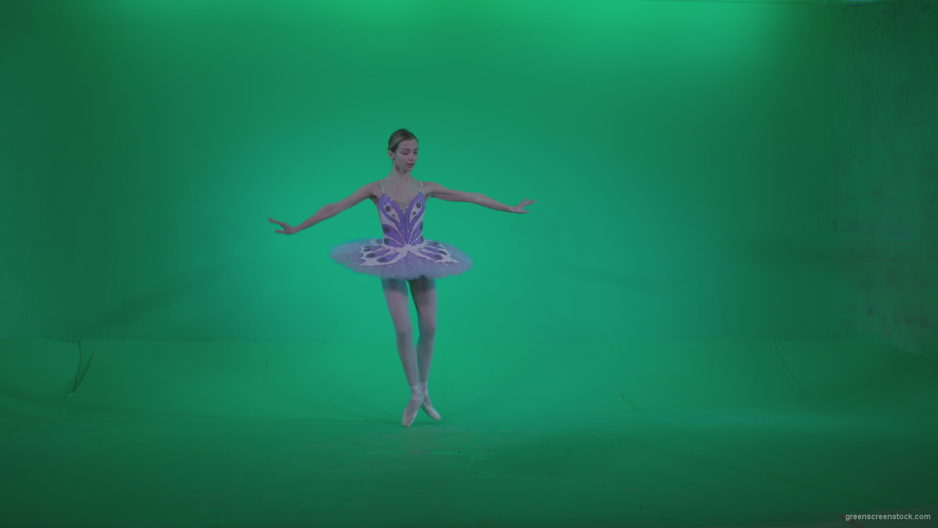 Ballet-Purple-Costume-p13-Green-Screen-Video-Footage_008 Green Screen Stock
