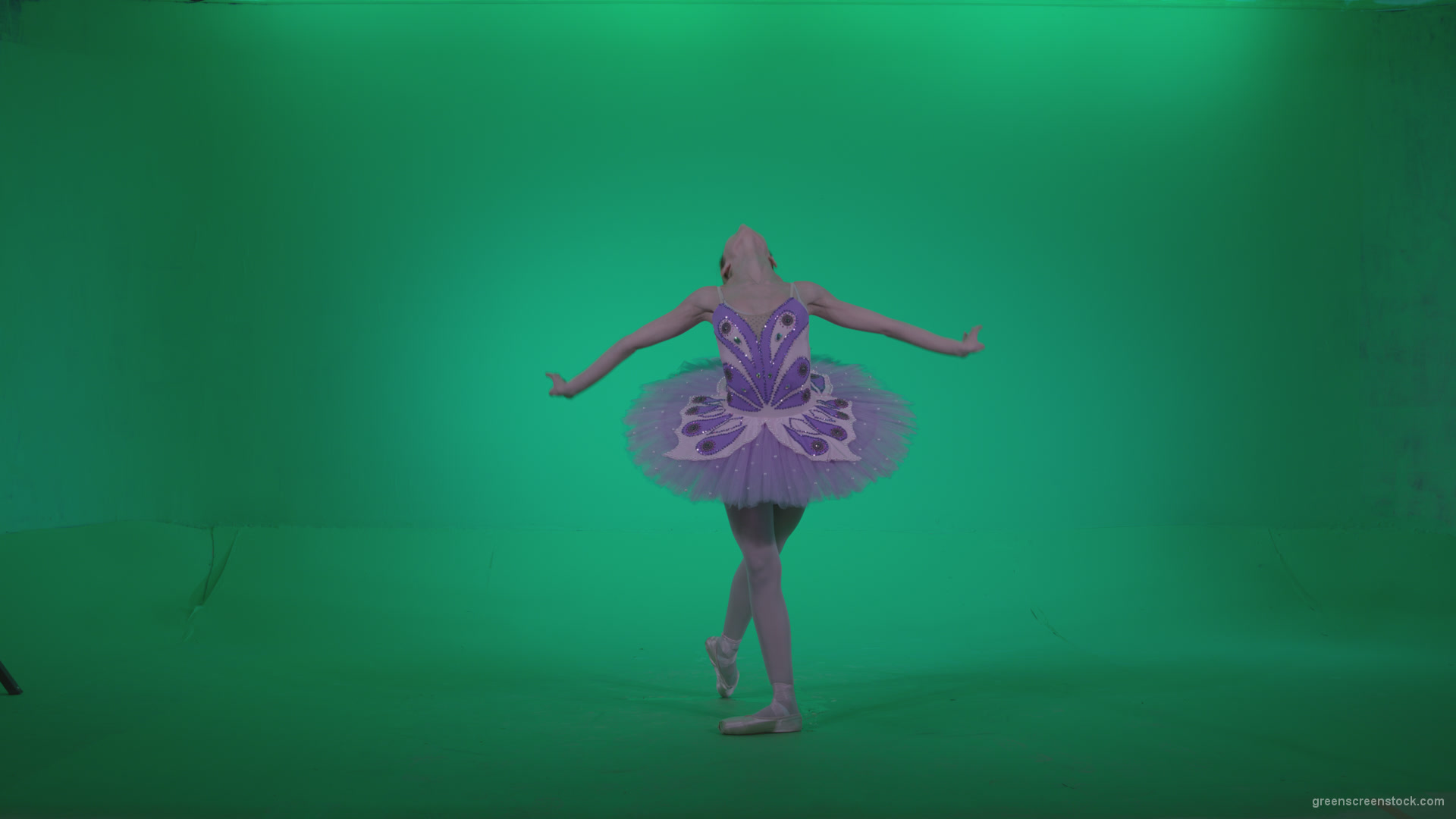 Ballet-Purple-Costume-p15-Green-Screen-Video-Footage_005 Green Screen Stock