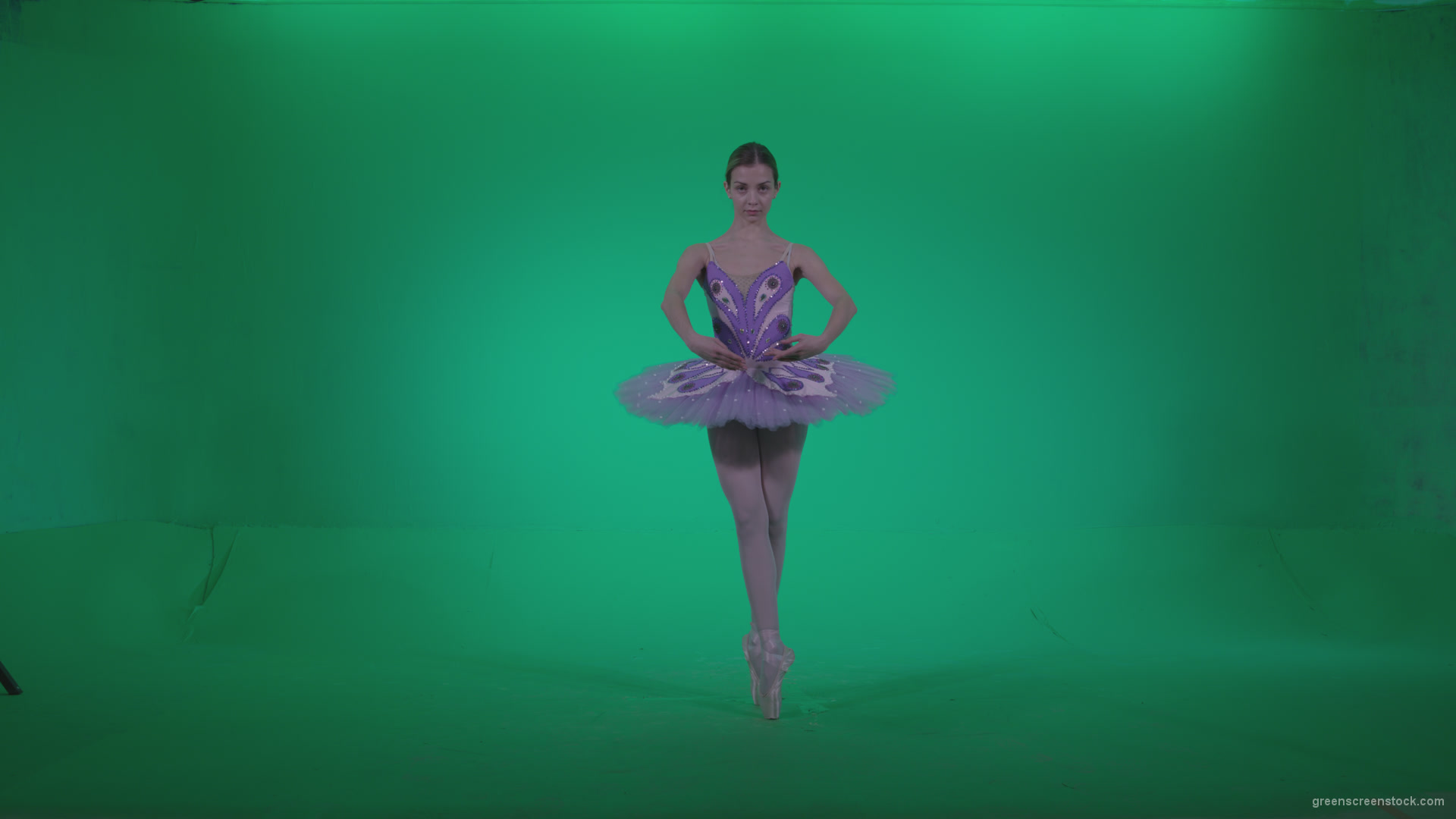 Ballet-Purple-Costume-p15-Green-Screen-Video-Footage_006 Green Screen Stock