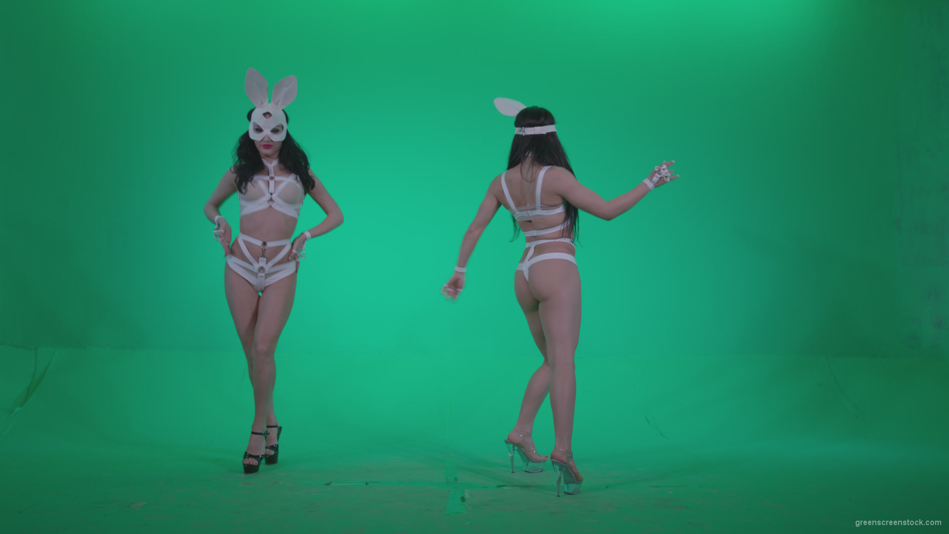 Go-go-Dancer-White-Rabbit-m1-Green-Screen-Video-Footage_004 Green Screen Stock