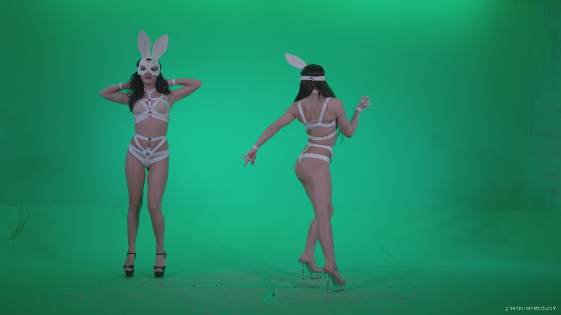 Go-go-Dancer-White-Rabbit-m1-Green-Screen-Video-Footage_006 Green Screen Stock