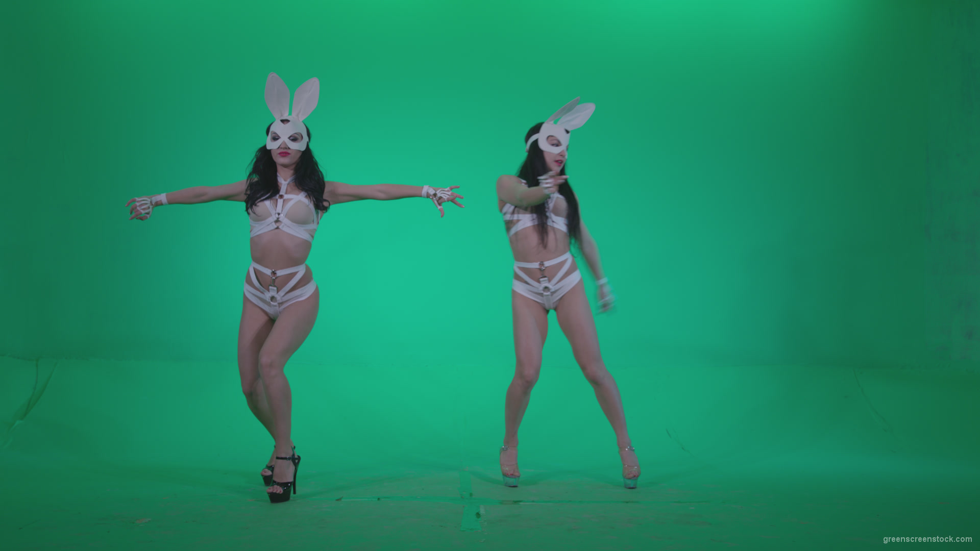 Go-go-Dancer-White-Rabbit-m1-Green-Screen-Video-Footage_009 Green Screen Stock