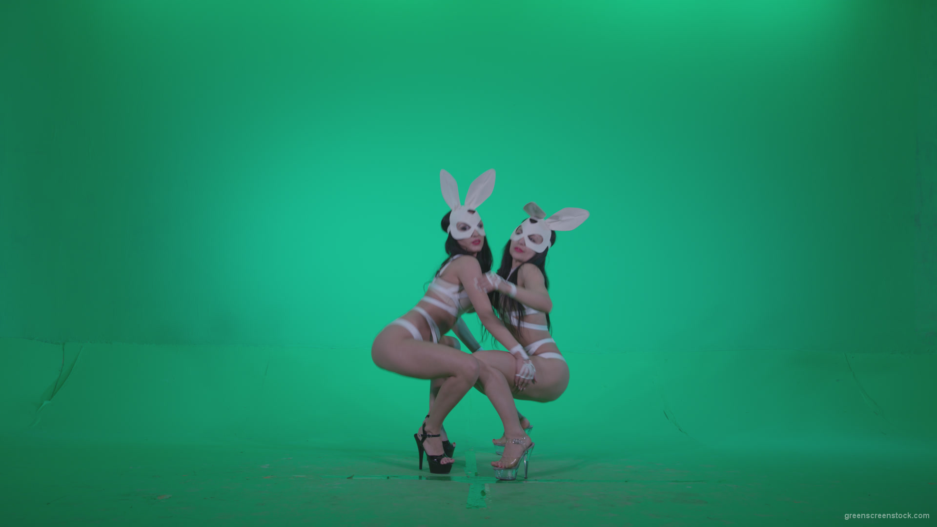 Go-go-Dancer-White-Rabbit-m4-Green-Screen-Video-Footage_005 Green Screen Stock