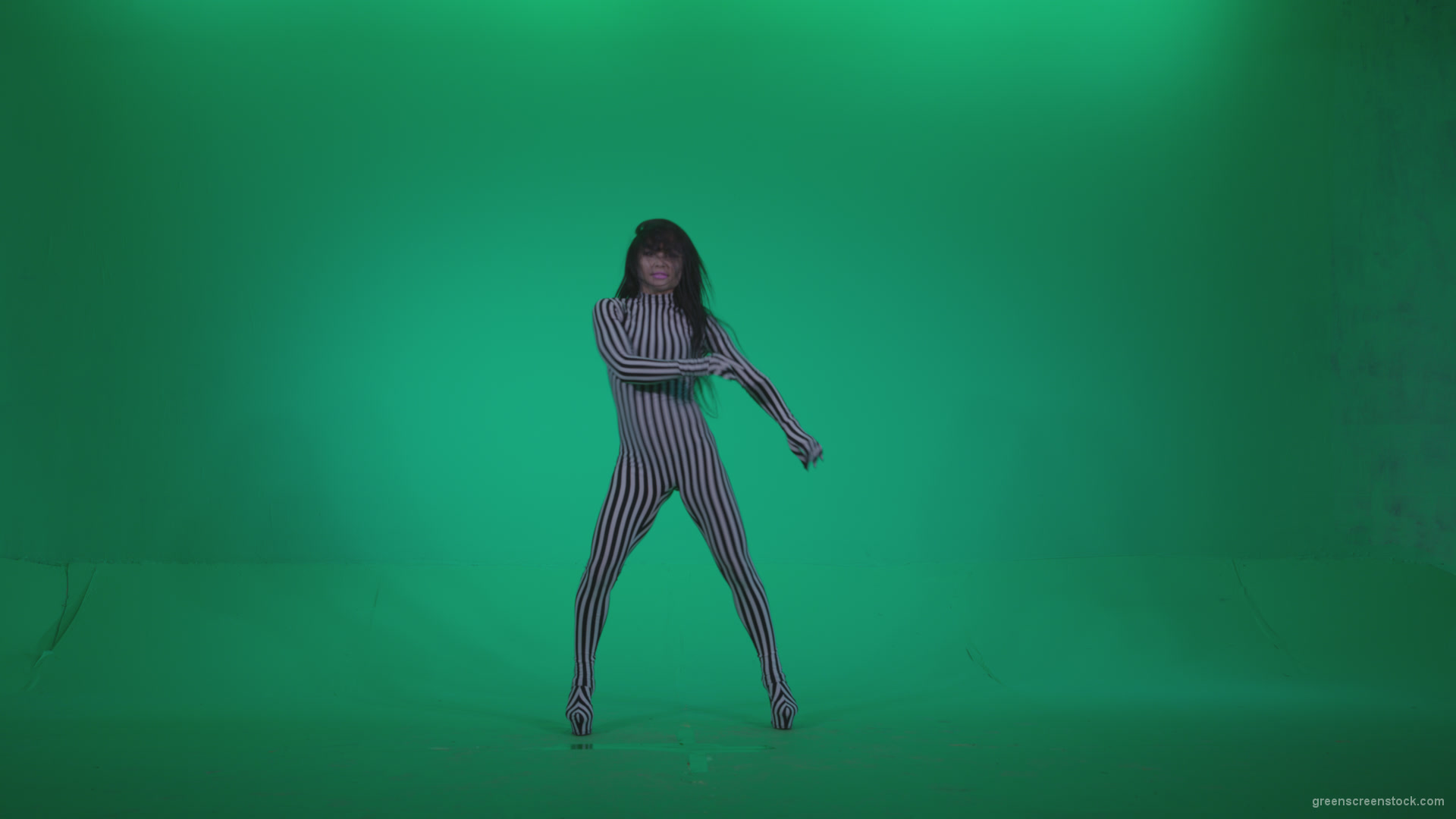 vj video background Go-go-Dancer-White-Stripes-s4-Green-Screen-Video-Footage_003