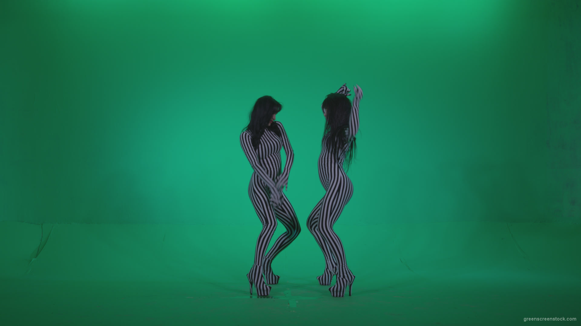 Go-go-Dancer-White-Stripes-s5-Green-Screen-Video-Footage_002 Green Screen Stock