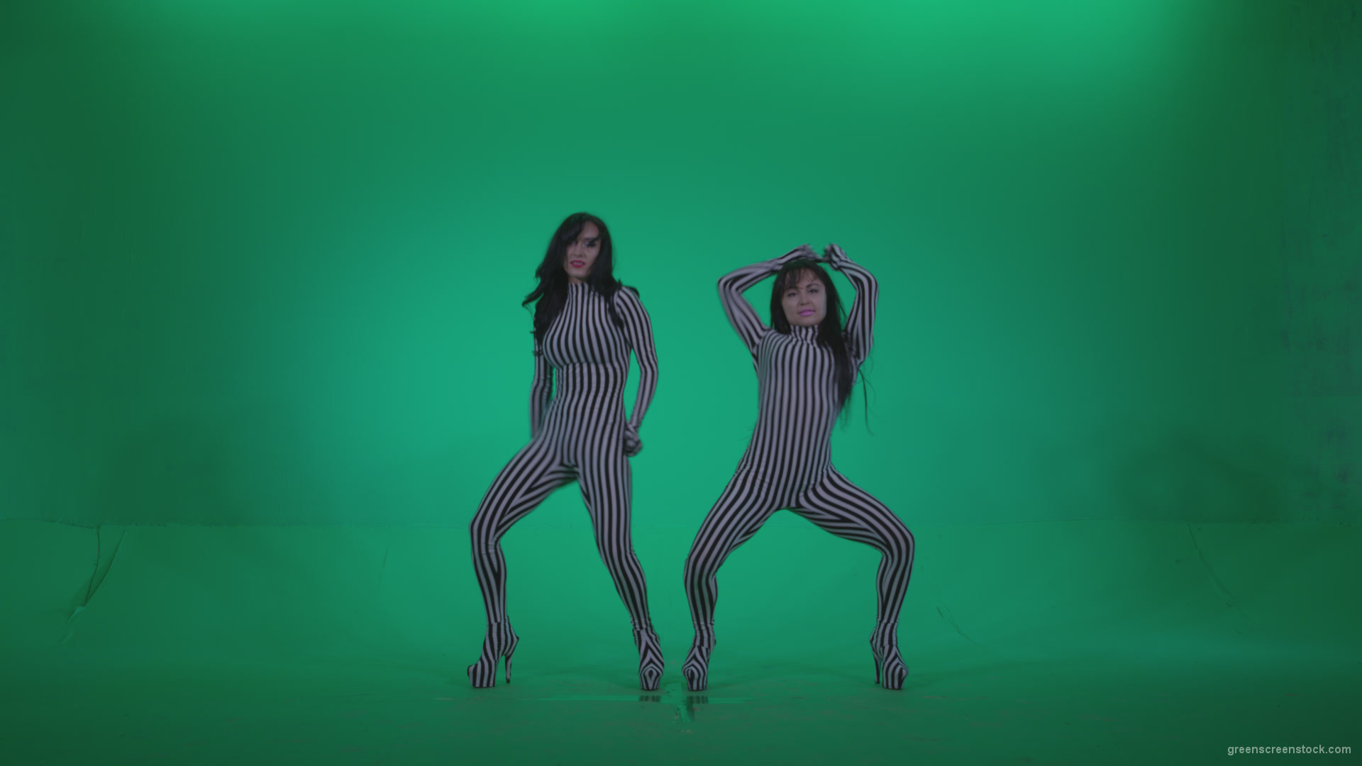Go-go-Dancer-White-Stripes-s5-Green-Screen-Video-Footage_008 Green Screen Stock