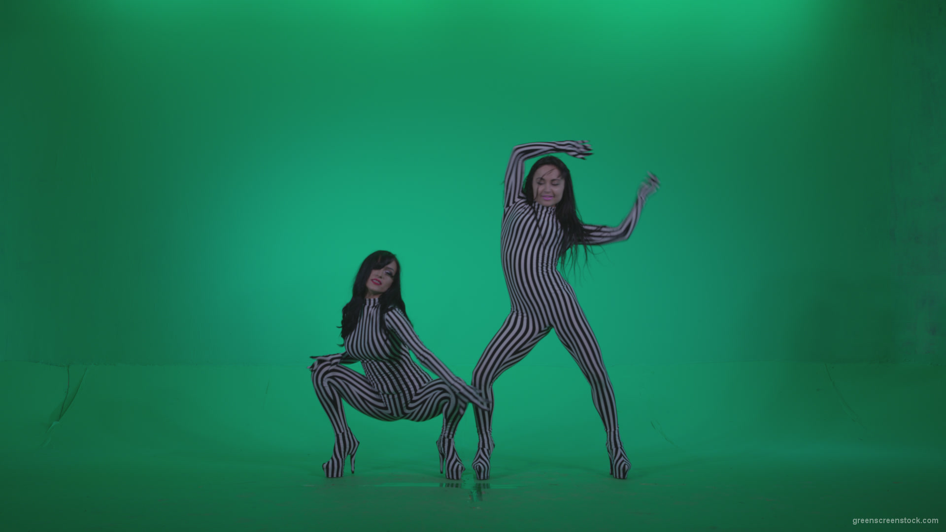 Go-go-Dancer-White-Stripes-s5-Green-Screen-Video-Footage_009 Green Screen Stock