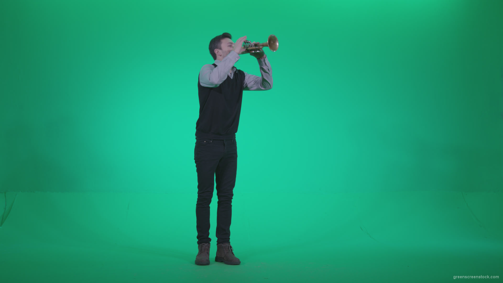 Gold-Trumpet-playing-2_001 Green Screen Stock