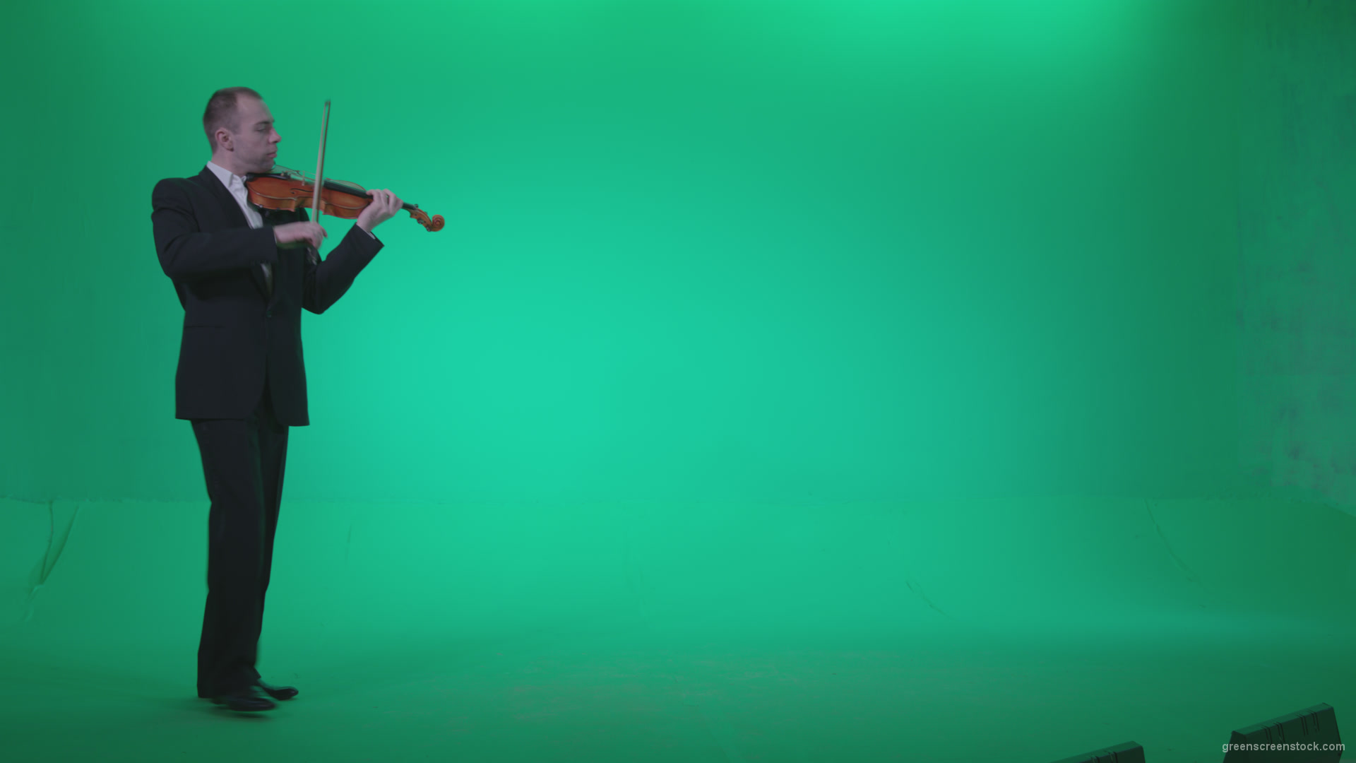 Professional-Violin-player-man-z3_006 Green Screen Stock