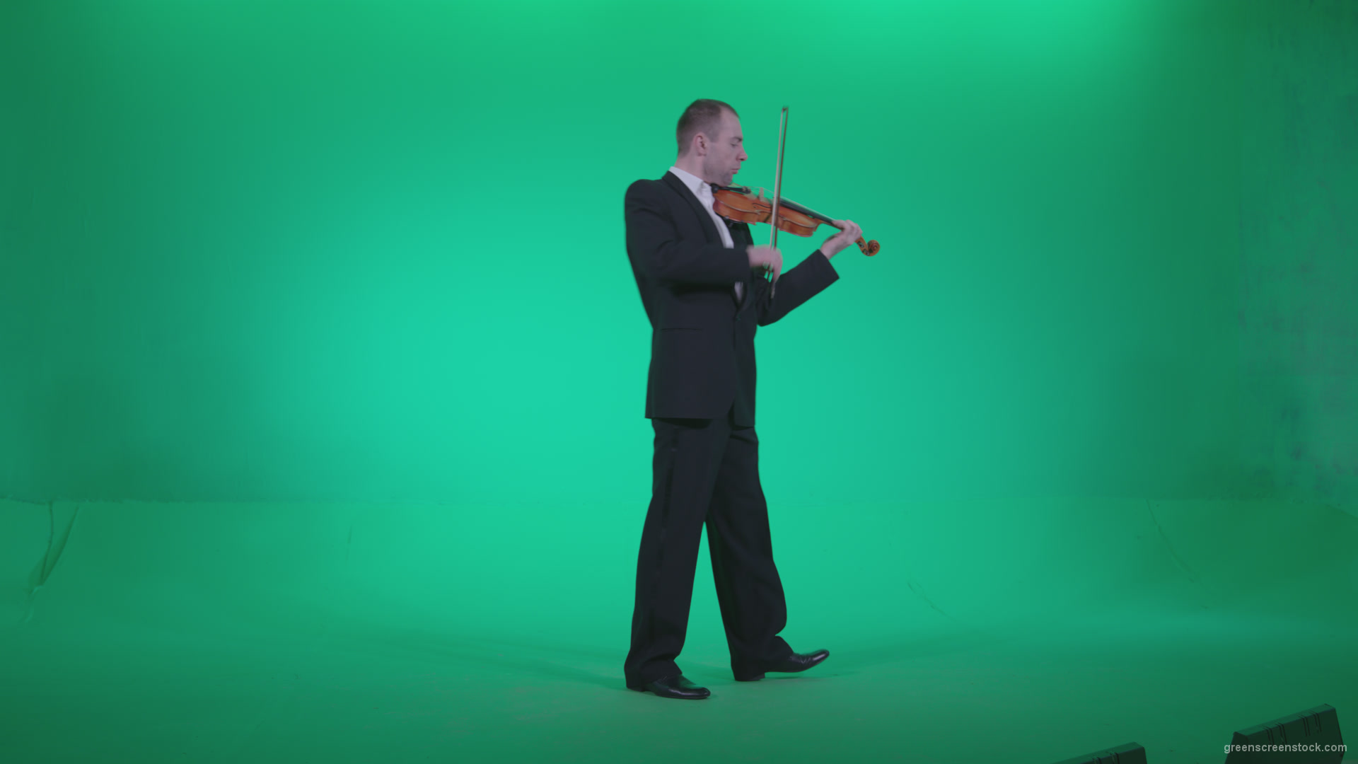 Professional-Violin-player-man-z3_008 Green Screen Stock