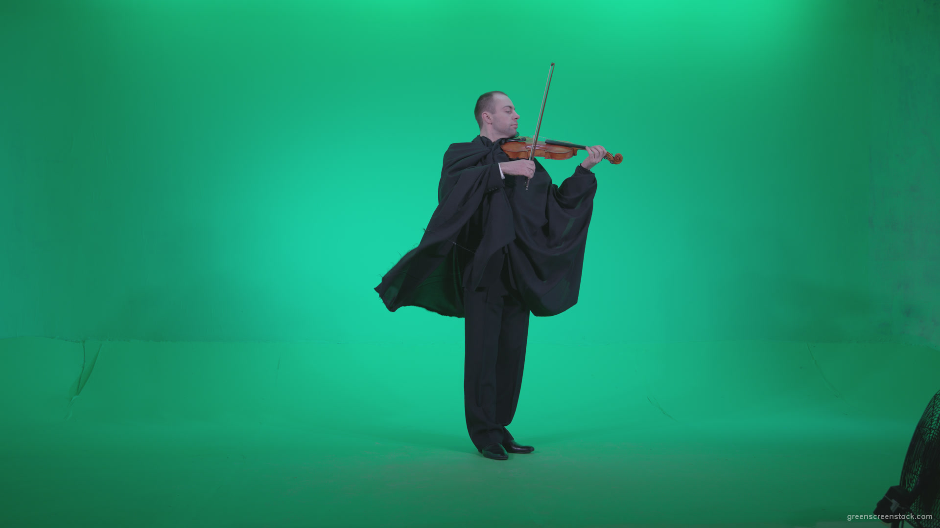 Professional-Violin-player-man-z4_001 Green Screen Stock