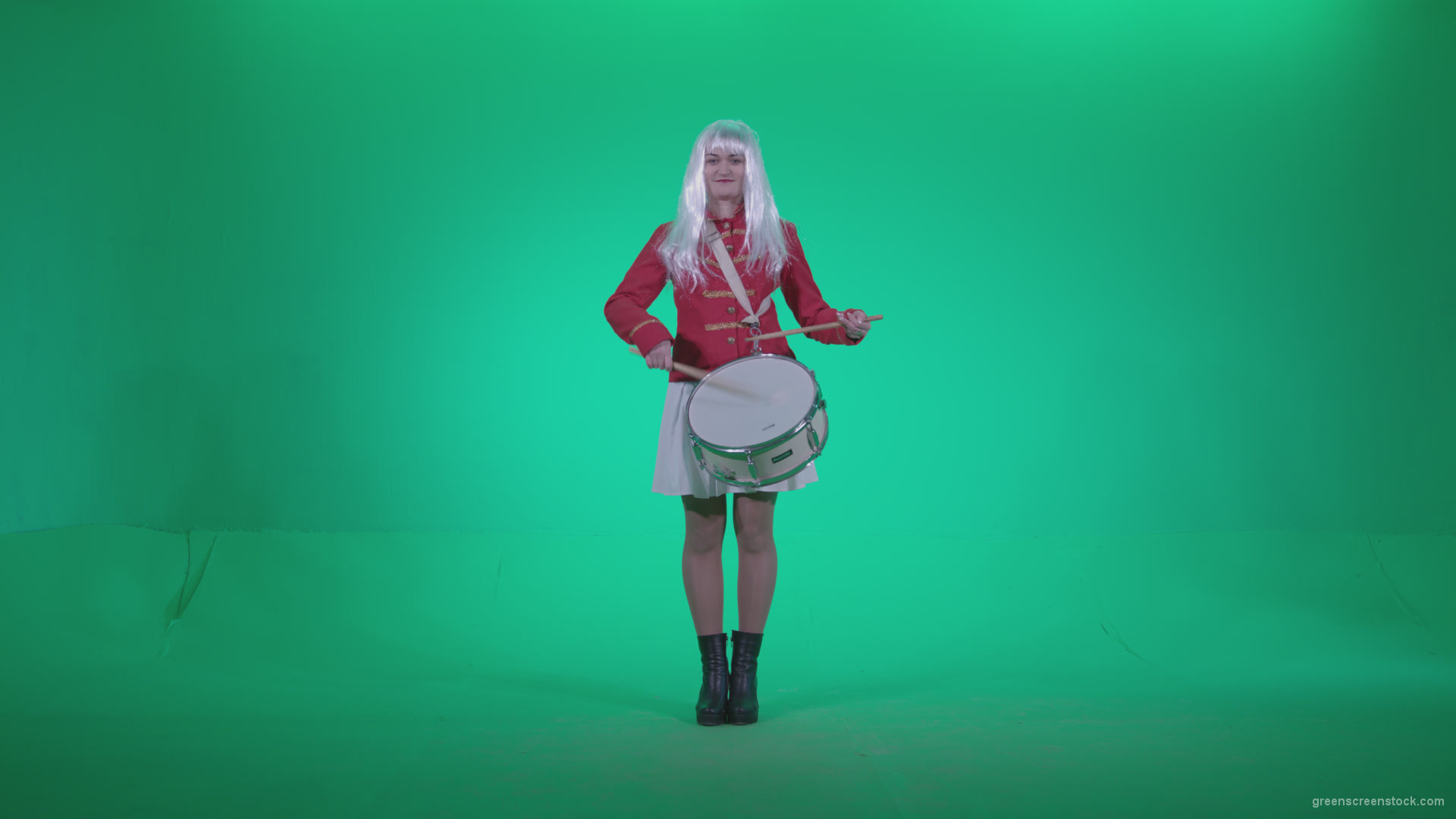 Snare-Drumming-girl-with-white-haire-z1_009 Green Screen Stock