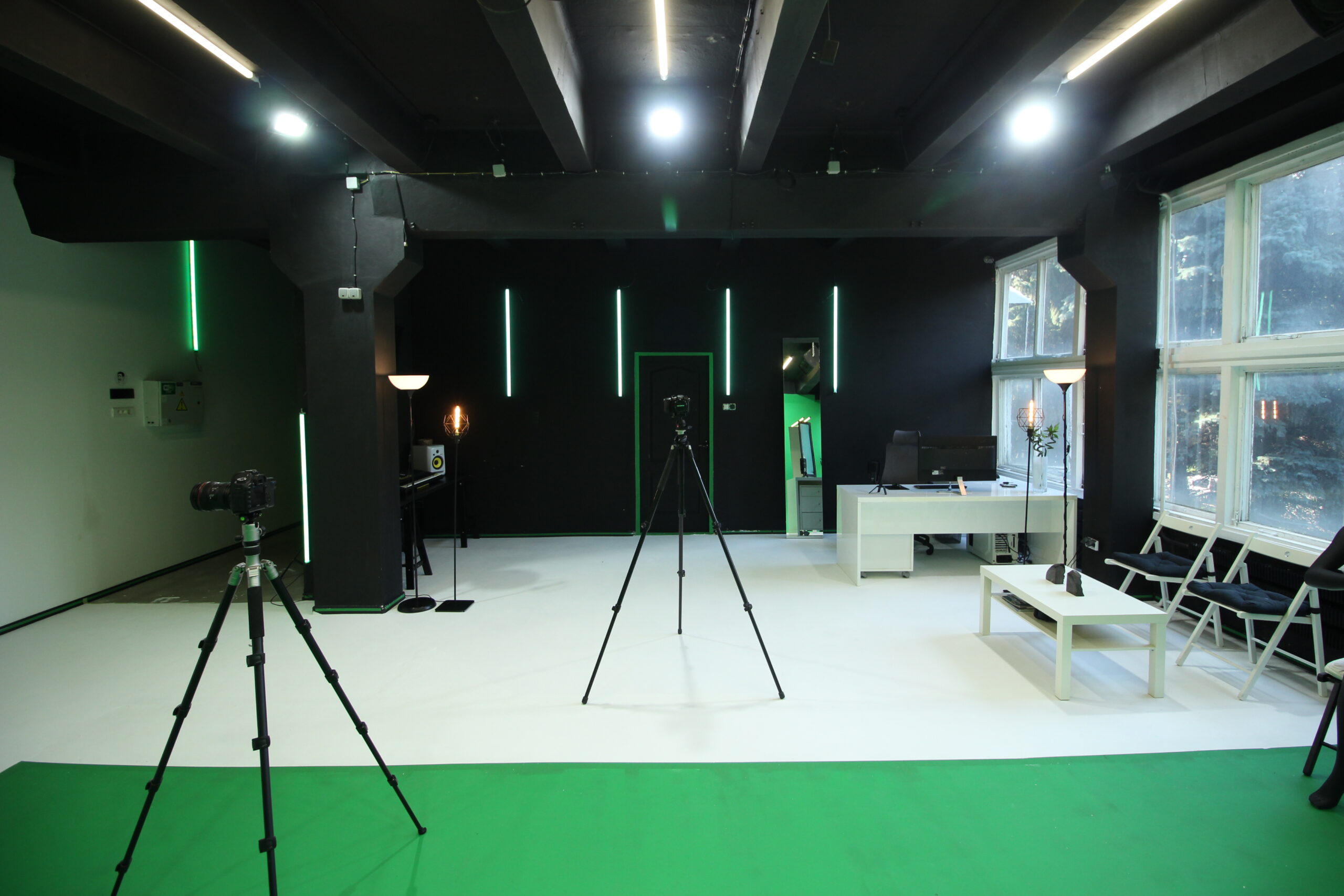 green screen video studio