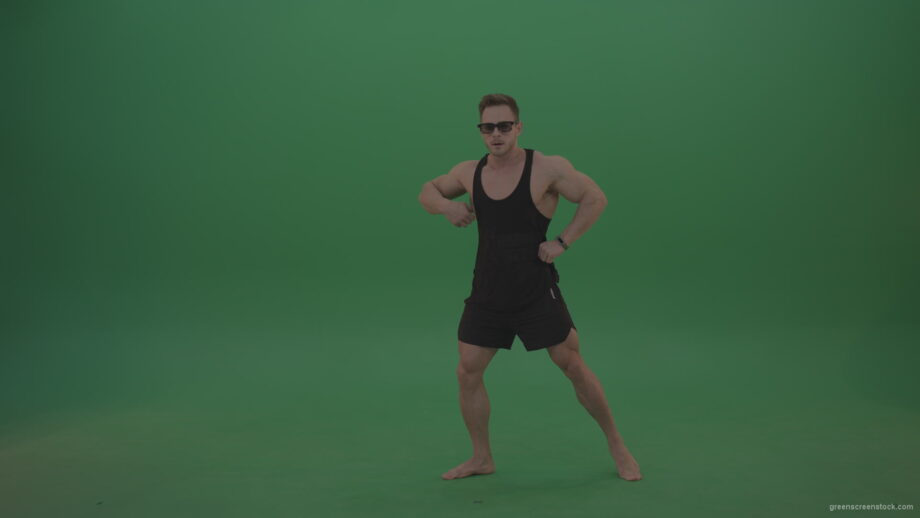 vj video background Green-Screen-Bodybuilder-fitness-trainer-show-muscules-on-green-background-3_003