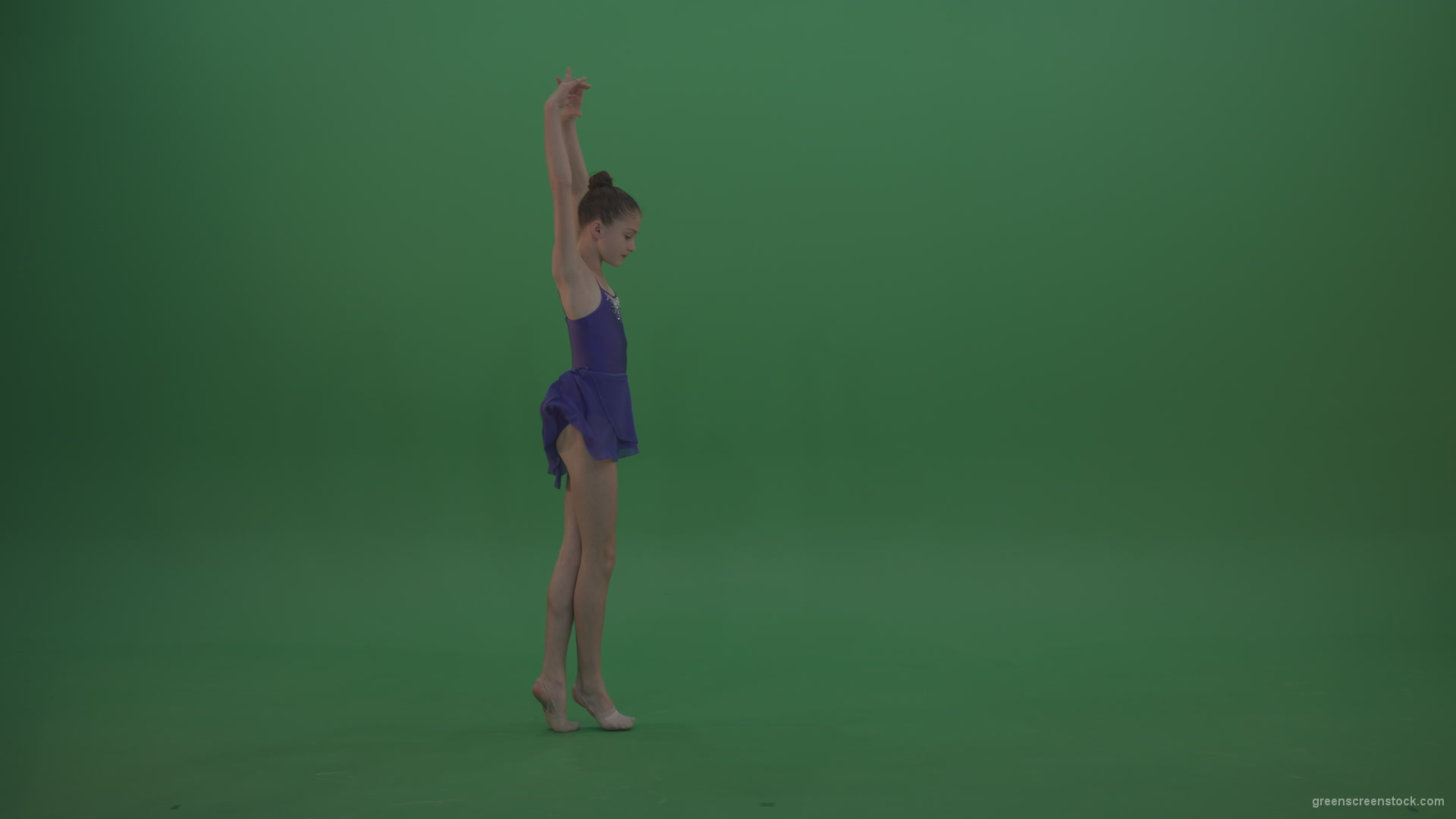 Cute_Athletic_Gymnast_Performing_Awesome_Split_Technique_Spin_Combination_With_Back_Handspring_On_Green_Screen_Chroma_Key_Wall_Background_009 Green Screen Stock