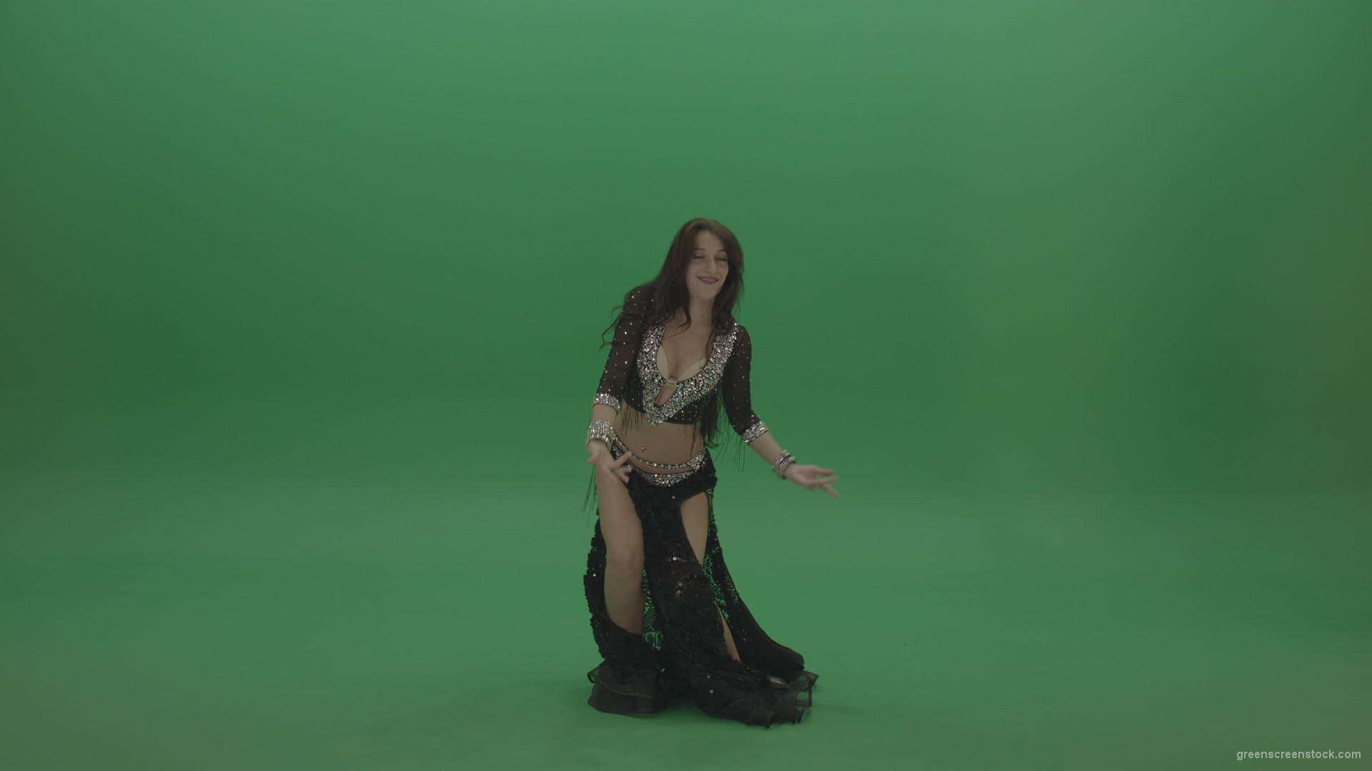 Admirable-belly-dancer-in-black-wear-display-amazing-dance-moves-over-chromakey-background_008 Green Screen Stock