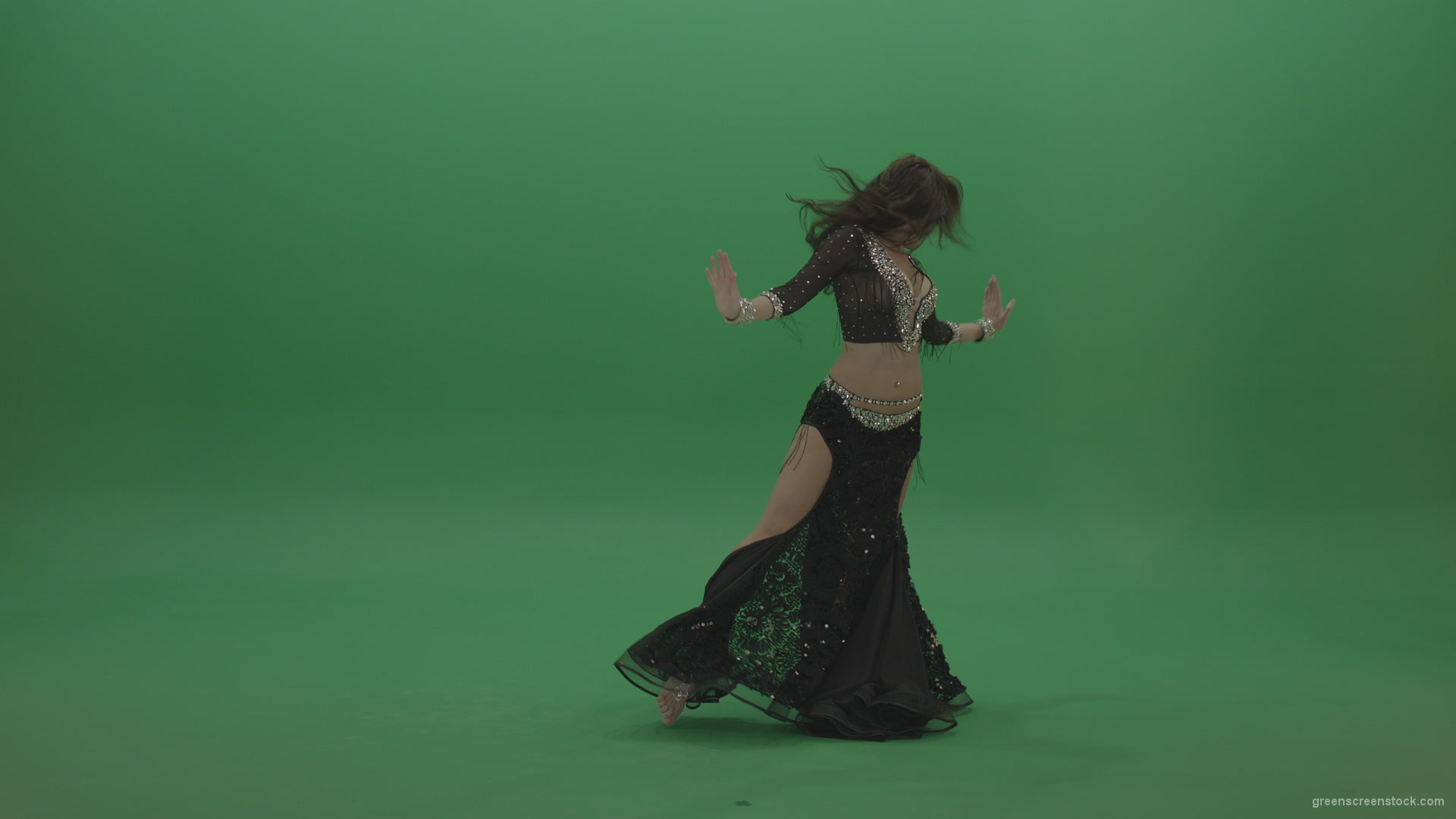 Appealing-belly-dancer-in-black-wear-display-amazing-dance-moves-over-chromakey-background_009 Green Screen Stock
