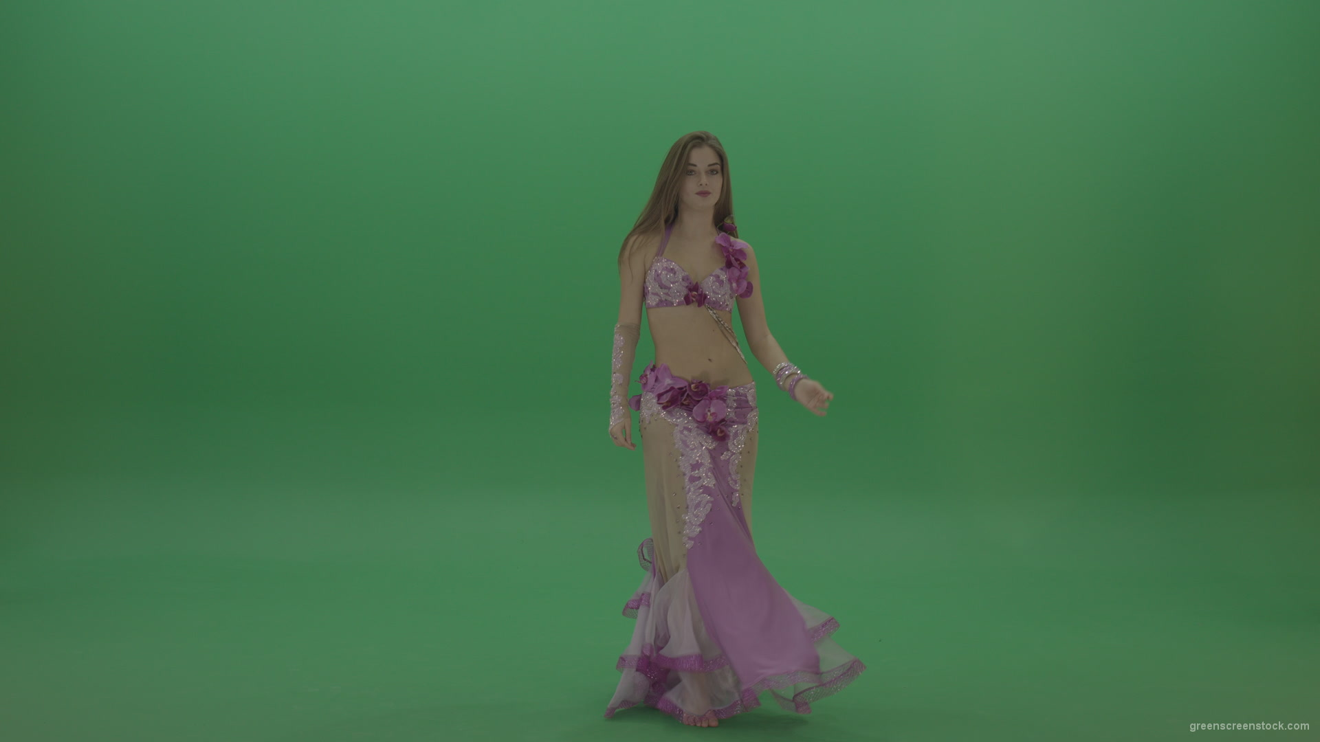 Delightful-belly-dancer-in-pink-wear-display-amazing-dance-moves-over-chromakey-background_004 Green Screen Stock