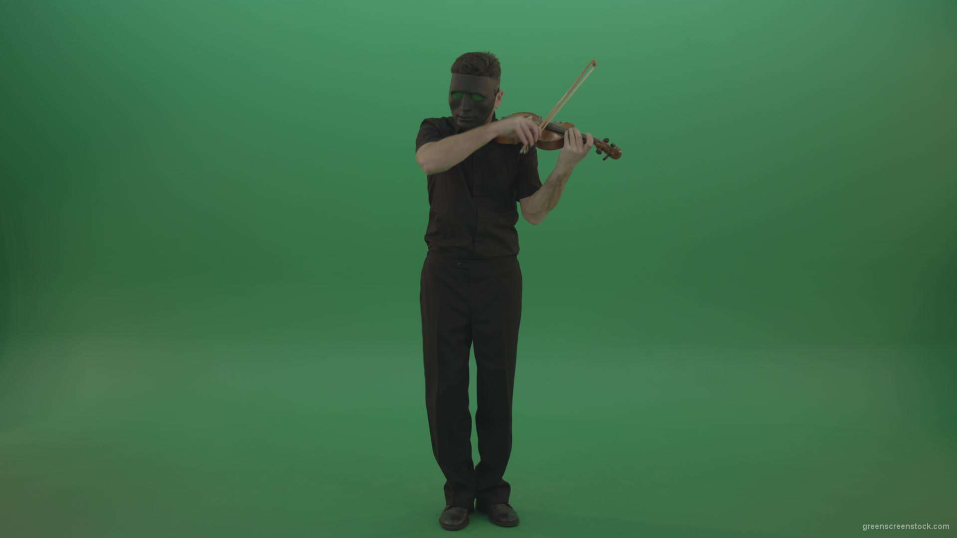 Full-height-Rock-Man-in-black-wear-and-mask-play-violin-fiddle-strings-gothic-dark-music-isolated-on-green-screen_006 Green Screen Stock