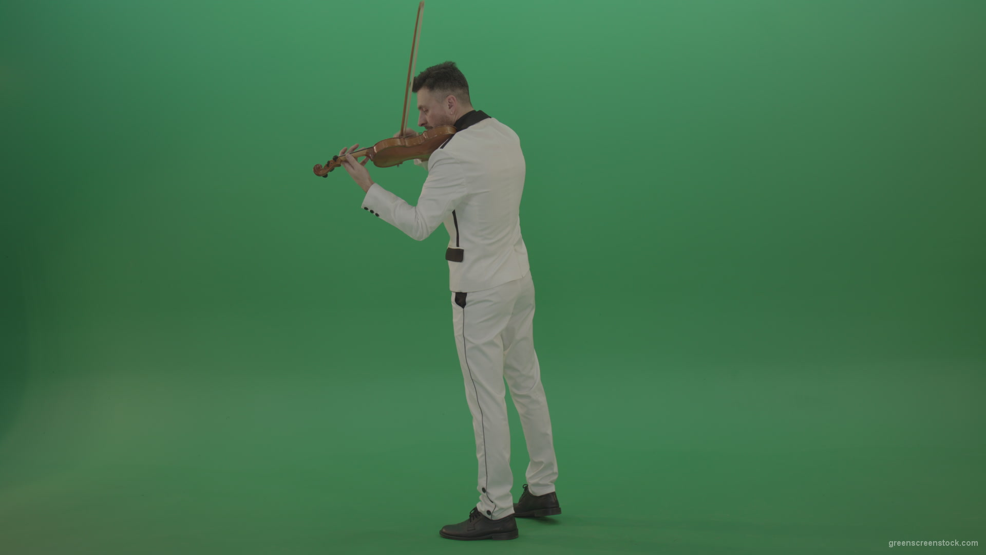 Full-size-Classic-orchestra-man-in-white-wear-play-violin-strings-music-instrument-isolated-on-green-screen-back-side-view_001 Green Screen Stock