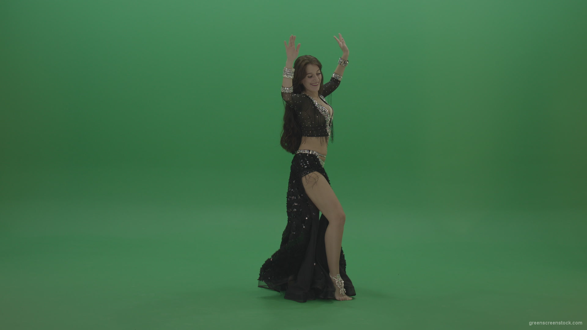 Gorgeous-belly-dancer-in-black-wear-display-amazing-dance-moves-over-chromakey-background_007 Green Screen Stock