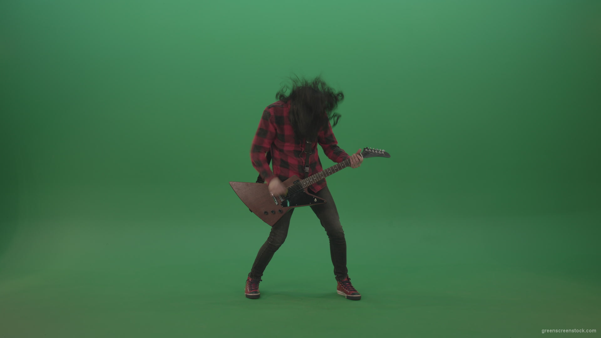 Long-black-hair-hardcore-rock-man-guitarist-play-guitar-and-shaking-head-isolated-on-green-screen_008 Green Screen Stock