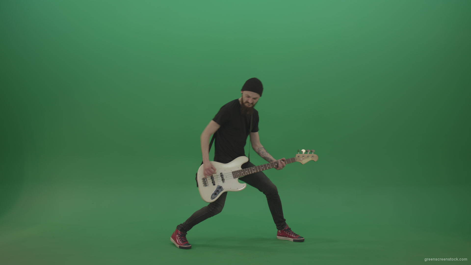 vj video background Man-enjoy-to-play-hard-rock-bass-guitar-isolated-on-green-screen-4k-footage_003
