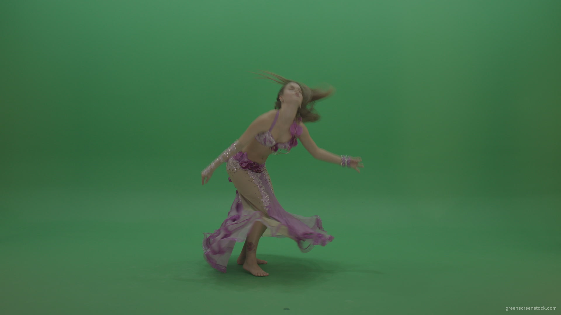 Sightly-belly-dancer-in-pink-wear-display-amazing-dance-moves-over-chromakey-background_007 Green Screen Stock