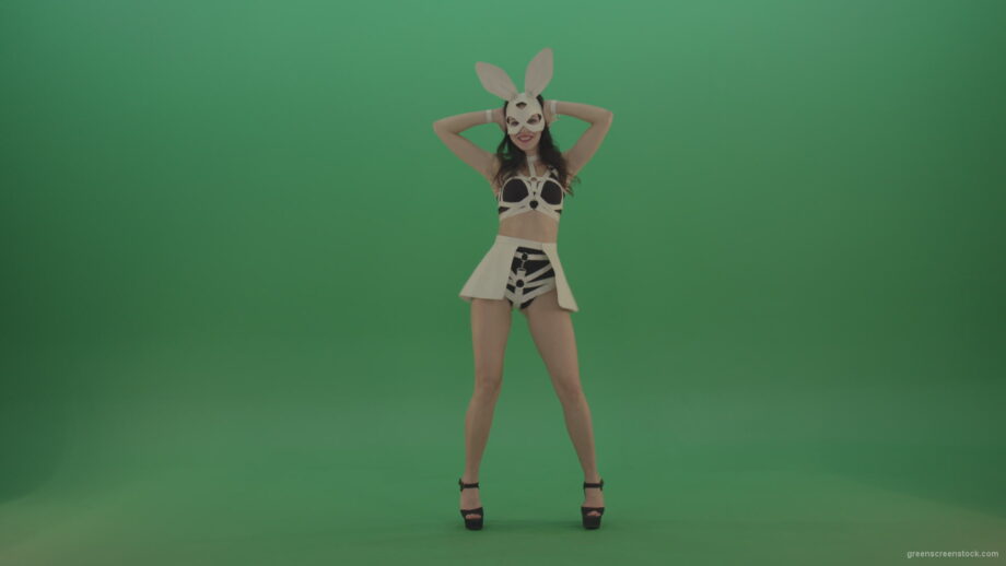 vj video background Black-white-sexy-costume-the-girl-moves-the-basin-in-different-directions-on-chromakey-background_003