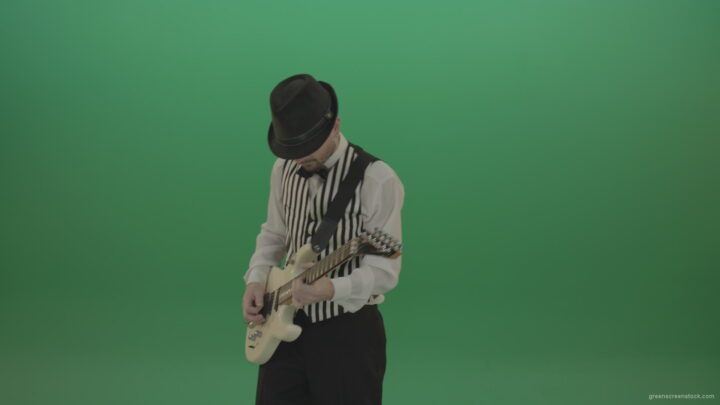 vj video background Dramatic-virtuoso-man-playing-guitar-solo-music-isolated-on-chromakey-green-screen_003