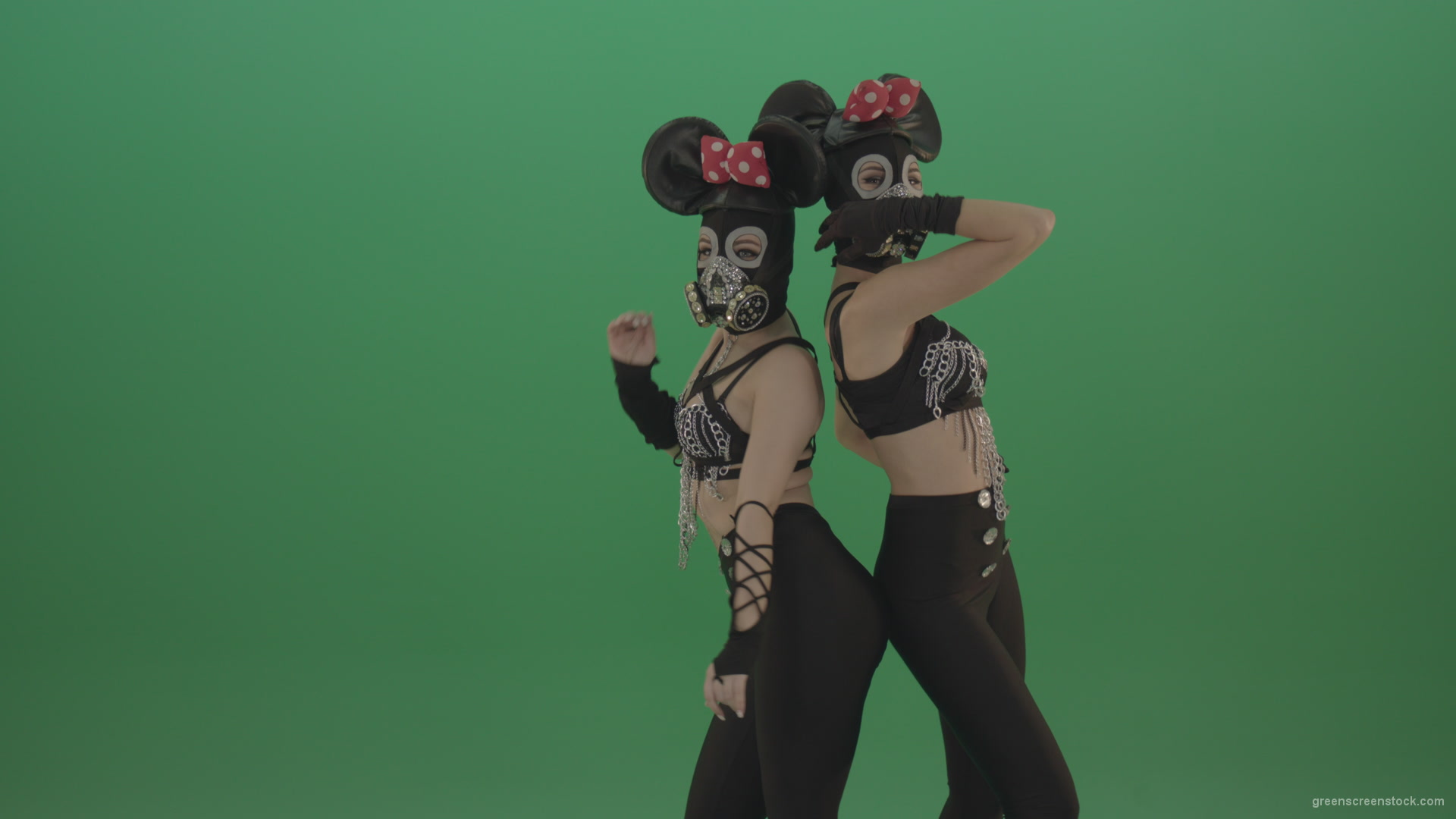 Girls-dressed-Mickey-Mouse-dance-well-on-green-screen_001 Green Screen Stock