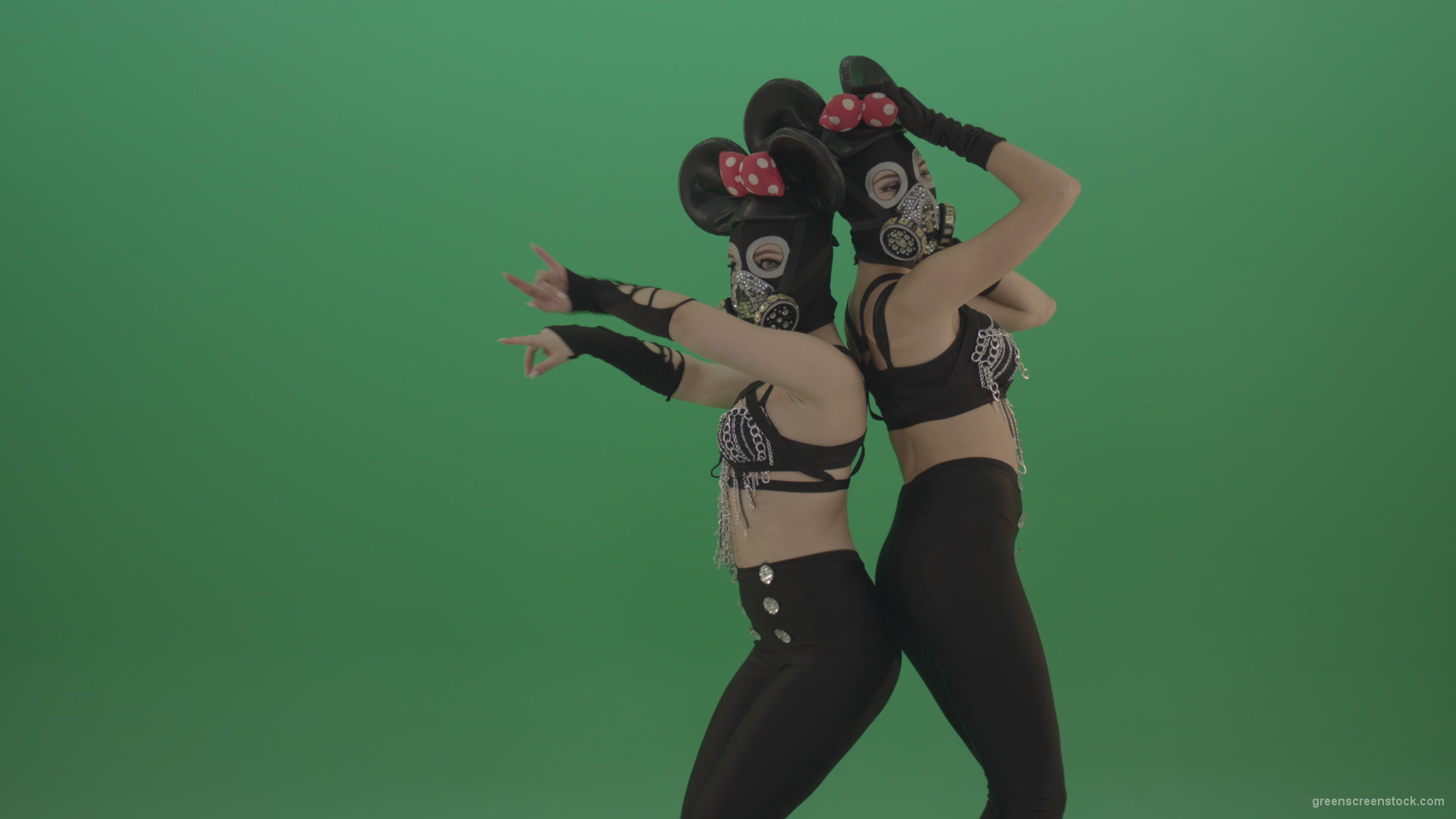 Girls-dressed-Mickey-Mouse-dance-well-on-green-screen_002 Green Screen Stock