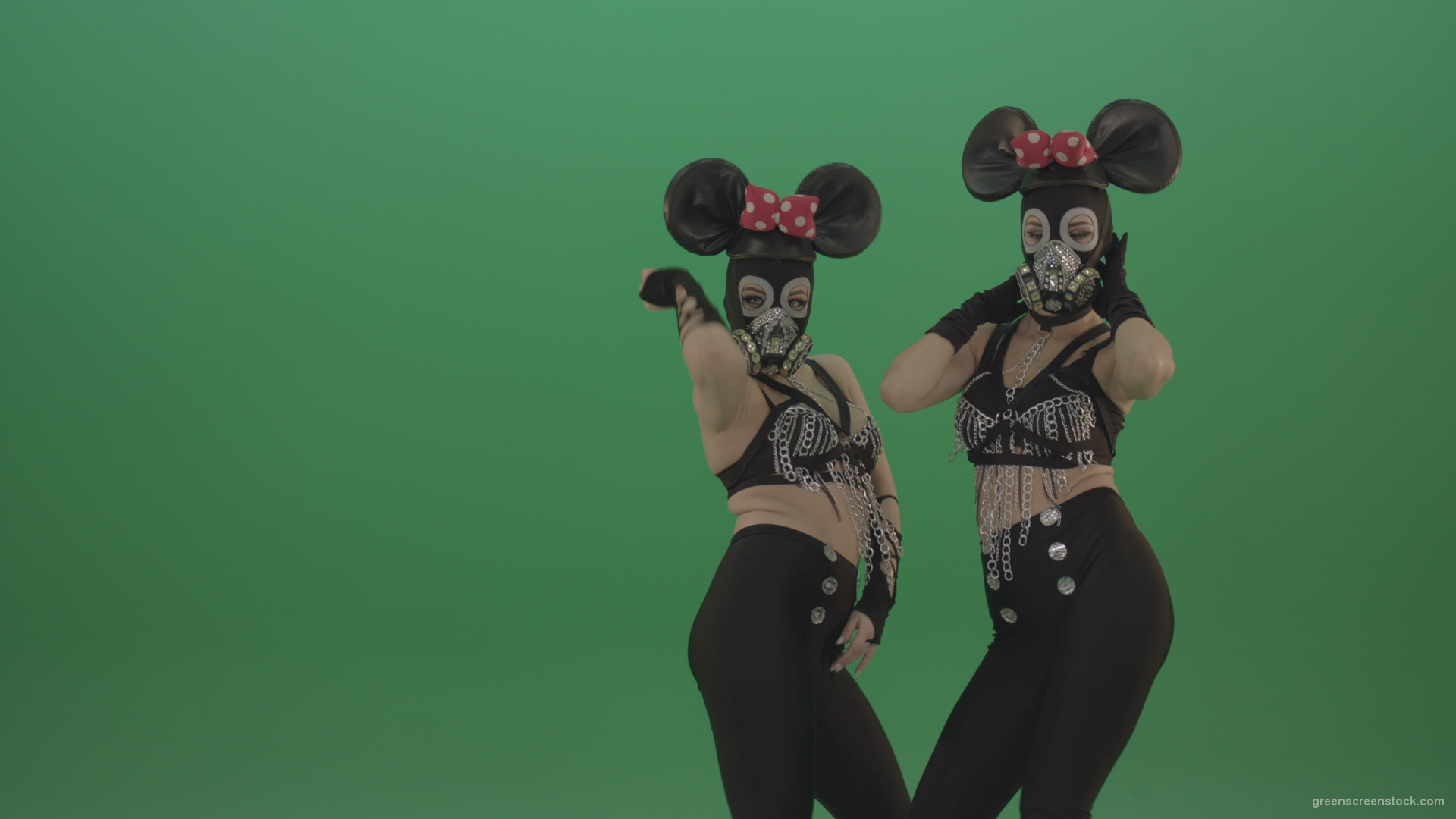 Girls-dressed-Mickey-Mouse-dance-well-on-green-screen_009 Green Screen Stock
