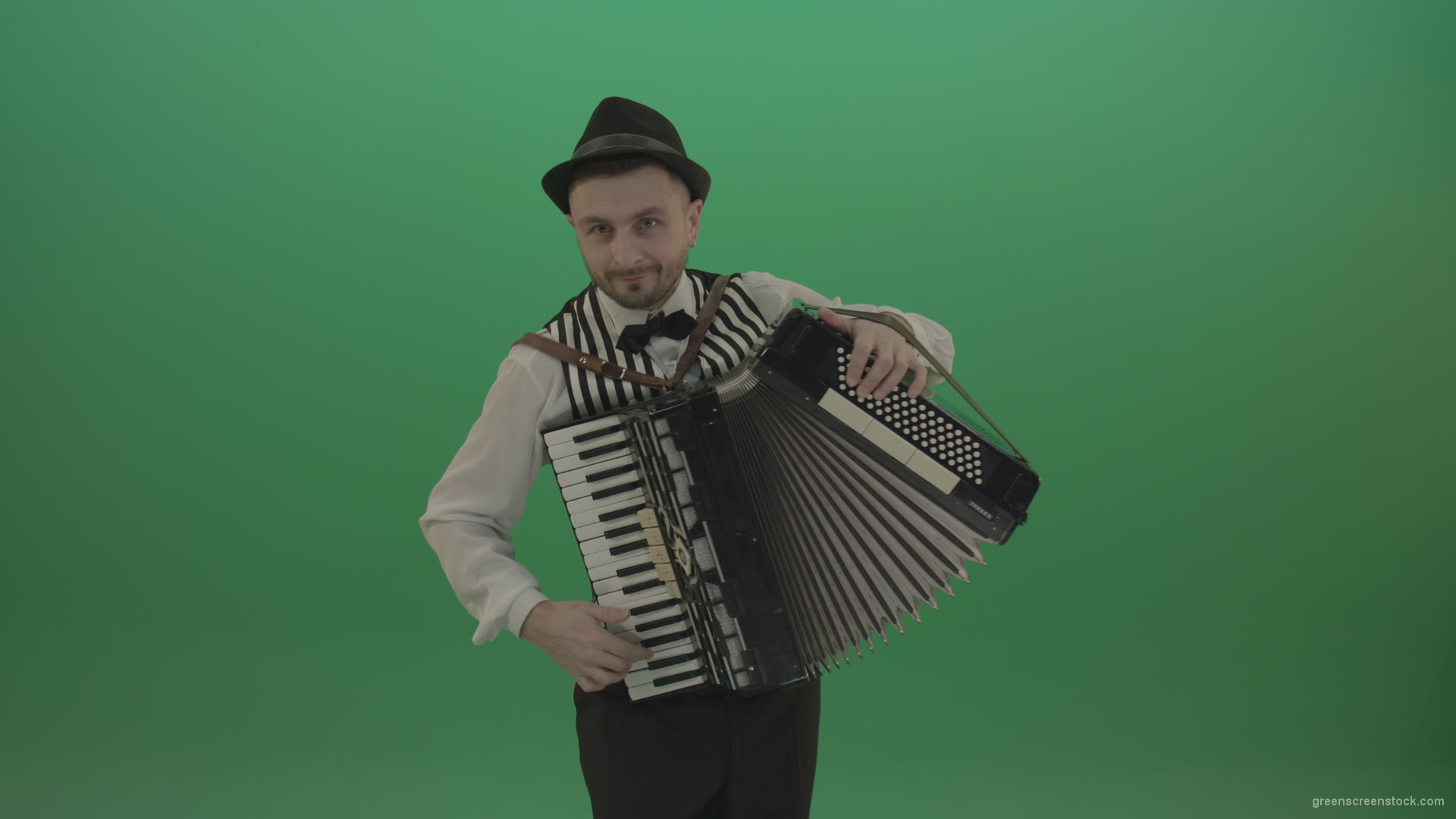 Virtuoso-player-man-with-Accordion-isolated-on-green-screen-in-front-view-1_006 Green Screen Stock
