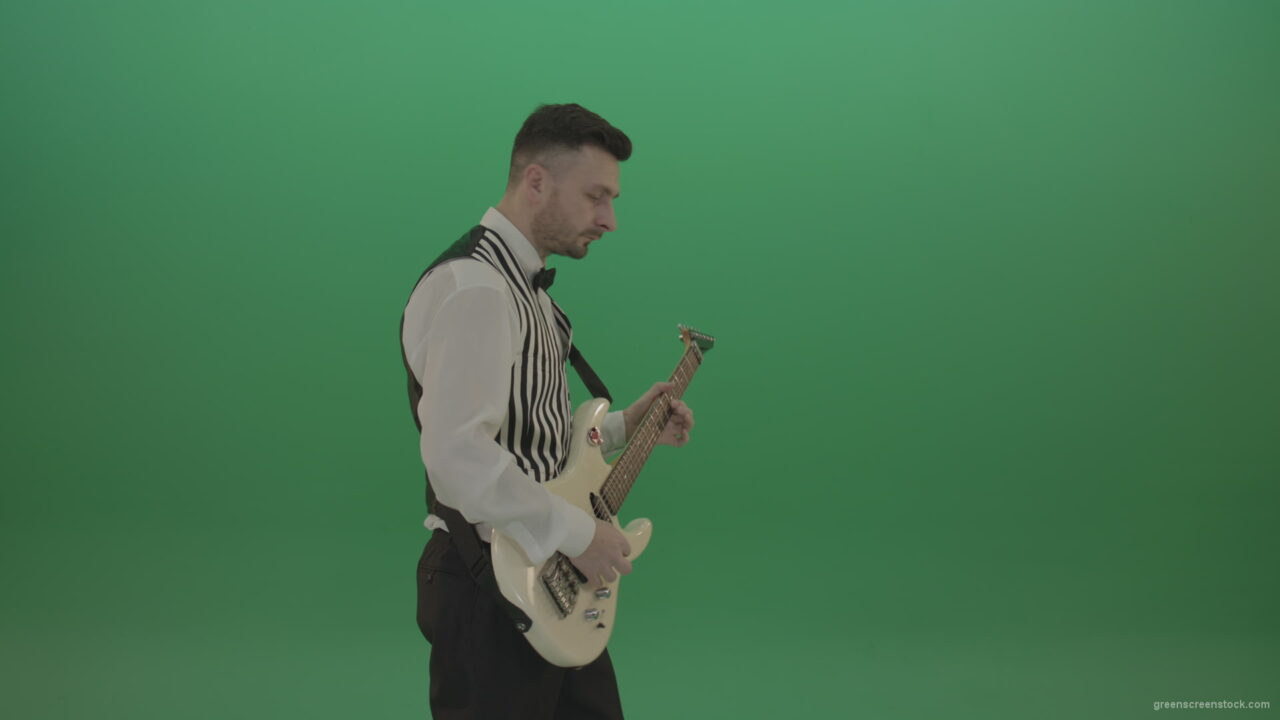 vj video background Wedding-guitarist-player-with-guitar-play-pop-rock-music-on-green-screen_003
