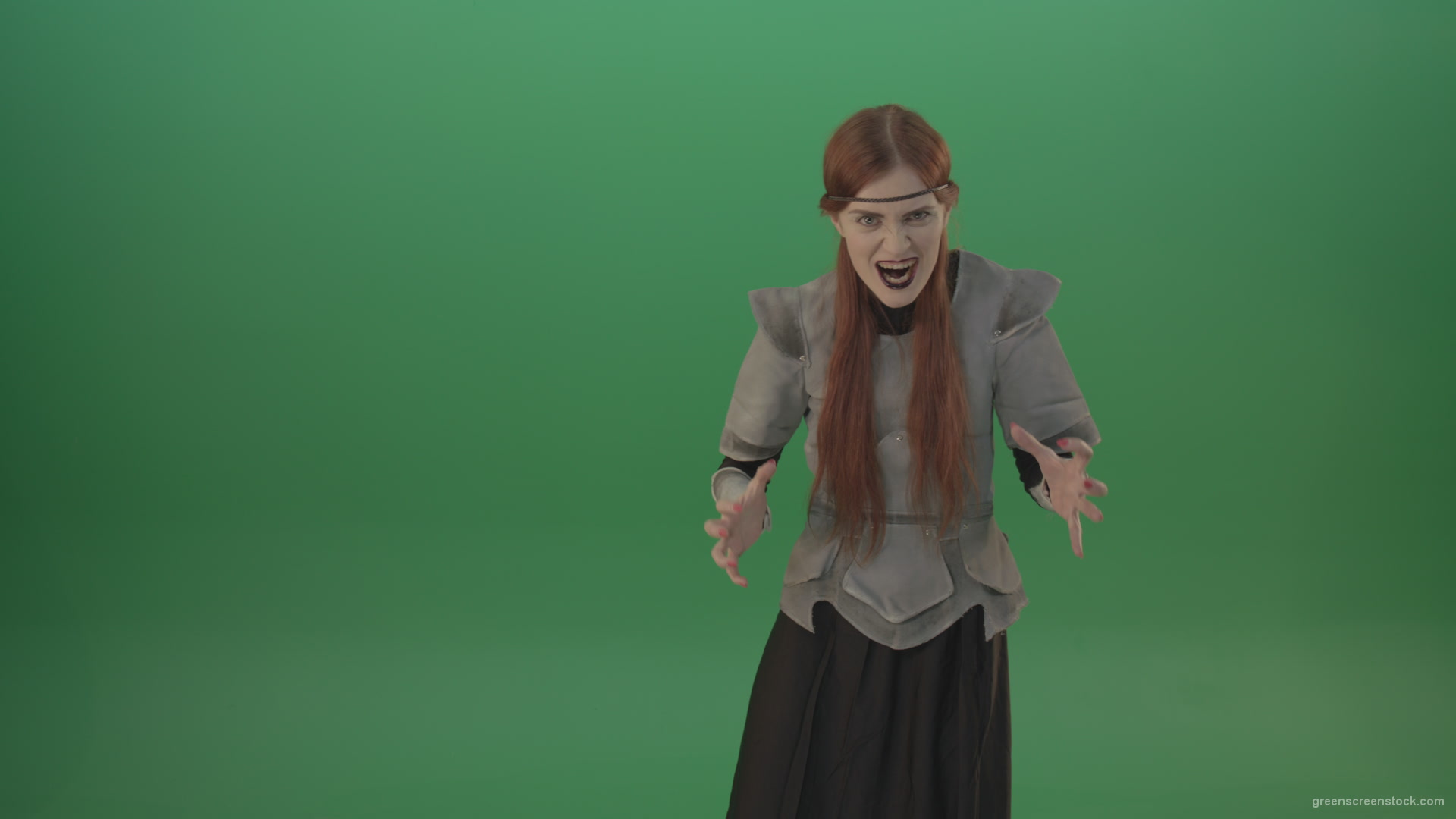 Witch-aggressively-shouts-at-the-camera-provoking-the-viewer_008 Green Screen Stock