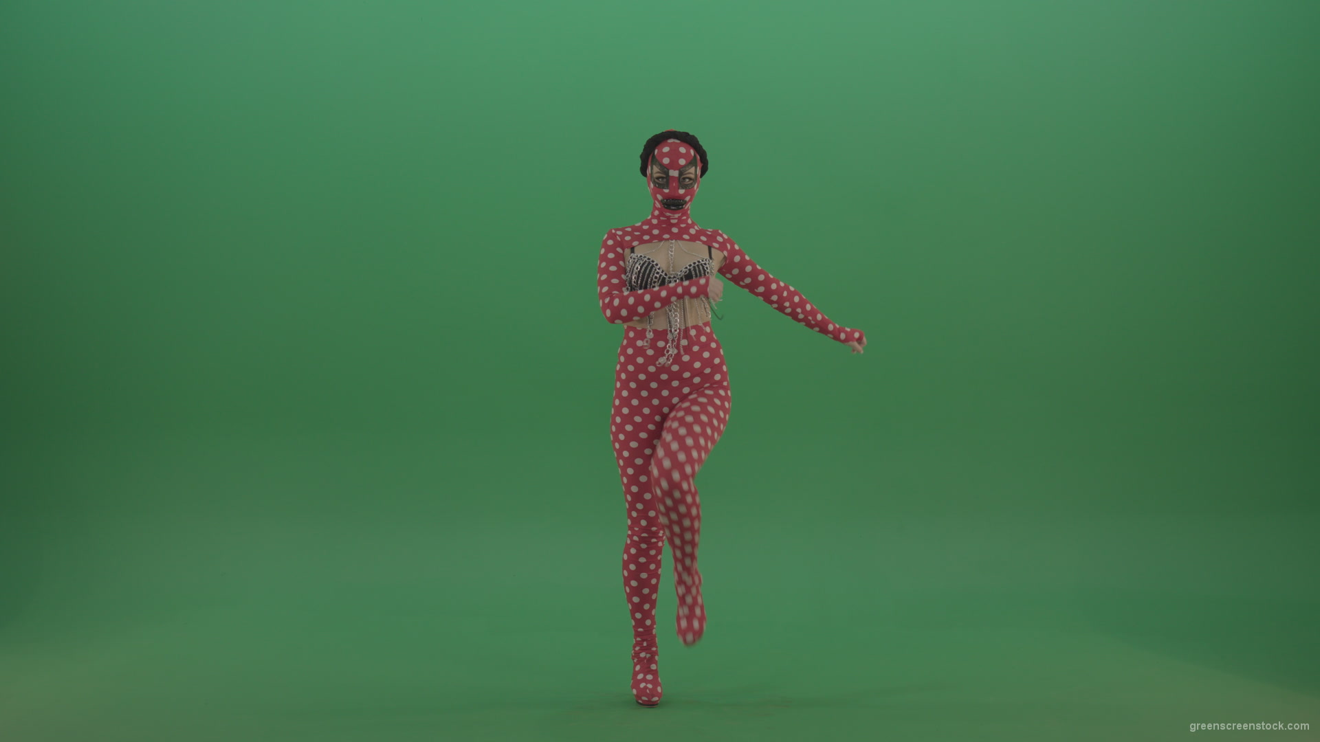 vj video background Beauty-red-dress-girl-march-in-front-view-isolated-on-green-screen_003