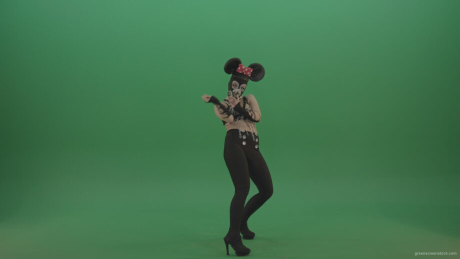 vj video background Erotic-sexy-girl-dancing-in-mask-and-mouse-costume-on-green-screen_003