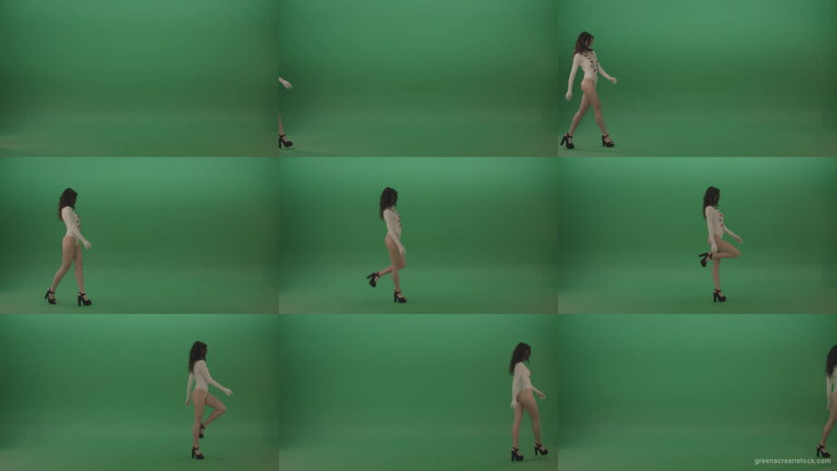 Beauty-girl-going-from-left-to-right-in-side-view-in-green-screen-studio-1920 Green Screen Stock