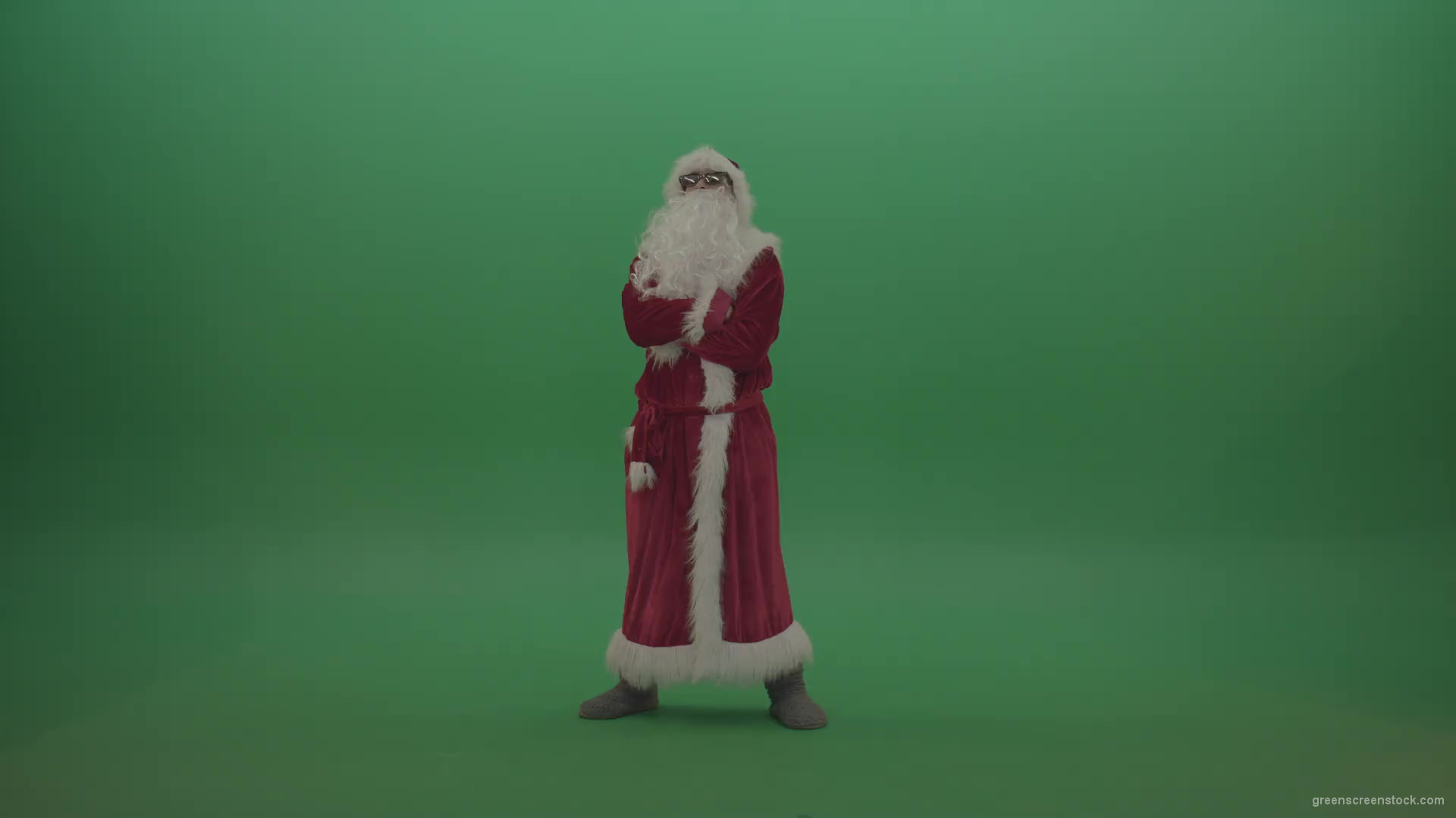 Man-takes-off-his-santa-costumes-over-green-screen-background-1920_001 Green Screen Stock