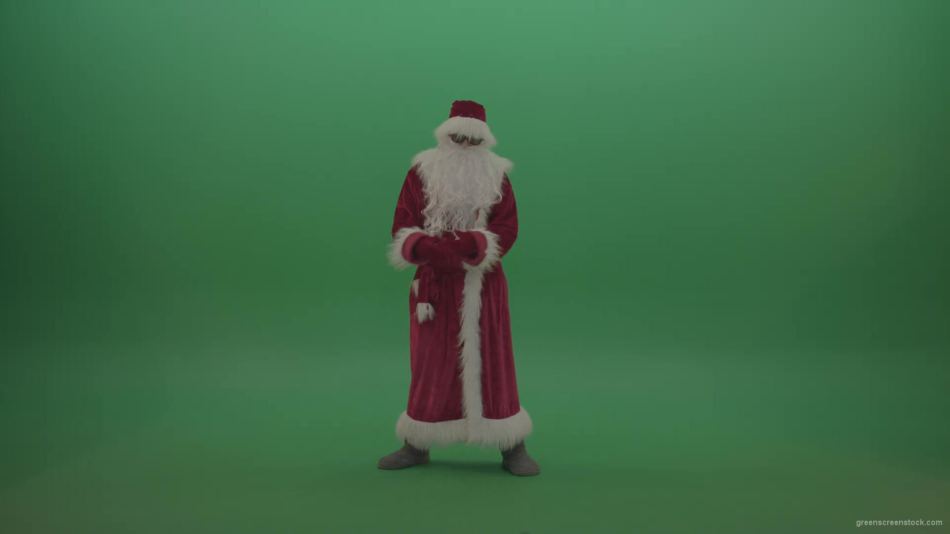 Man-takes-off-his-santa-costumes-over-green-screen-background-1920_002 Green Screen Stock