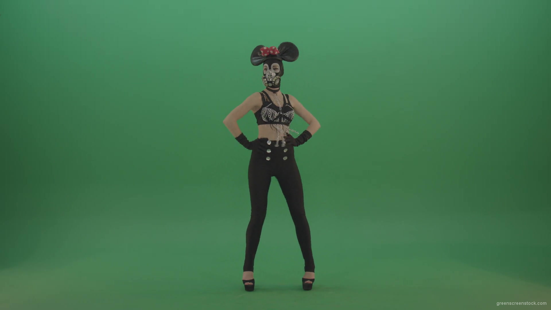 Full-size-strip-girl-in-mouse-costume-and-mask-shaking-ass-and-dancing-on-green-screen-1920_002 Green Screen Stock