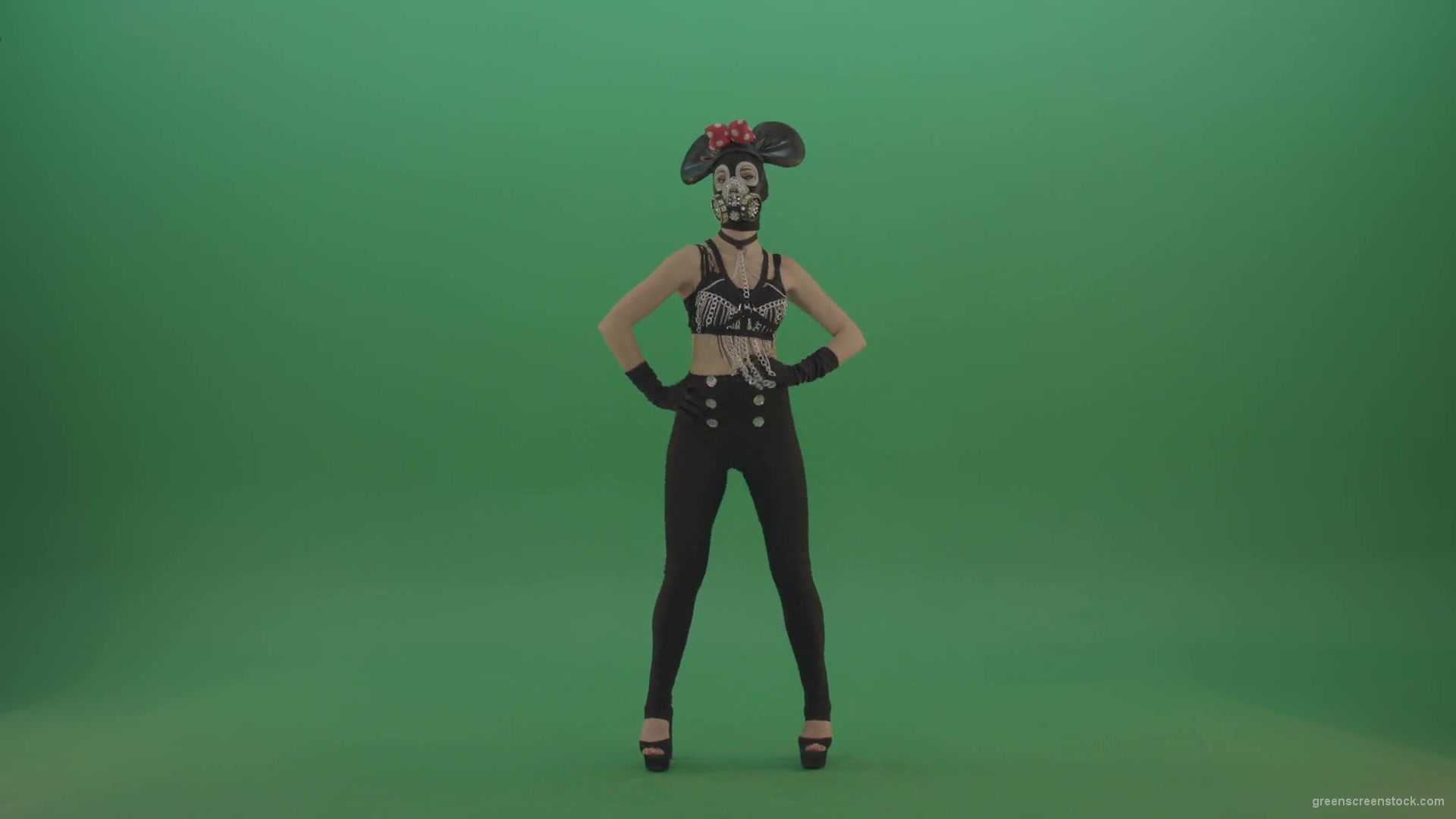 Full-size-strip-girl-in-mouse-costume-and-mask-shaking-ass-and-dancing-on-green-screen-1920_005 Green Screen Stock