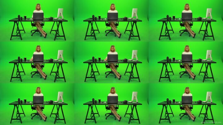 Business-Woman-Working-in-the-Office-2-Green-Screen-Footage Green Screen Stock