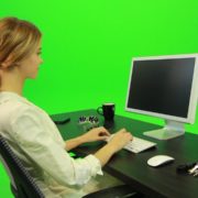 Woman-Working-on-the-Computer-4-Green-Screen-Footage_006 Green Screen Stock