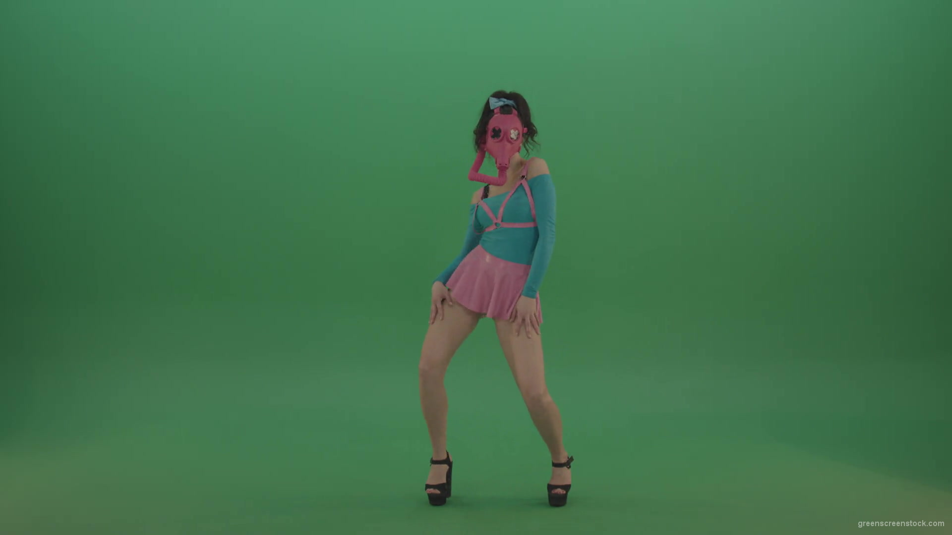 Fetish-Go-Go-Girl-dancing-in-pink-gas-mask-over-green-screen-4K-Video-Footage-1920_002 Green Screen Stock