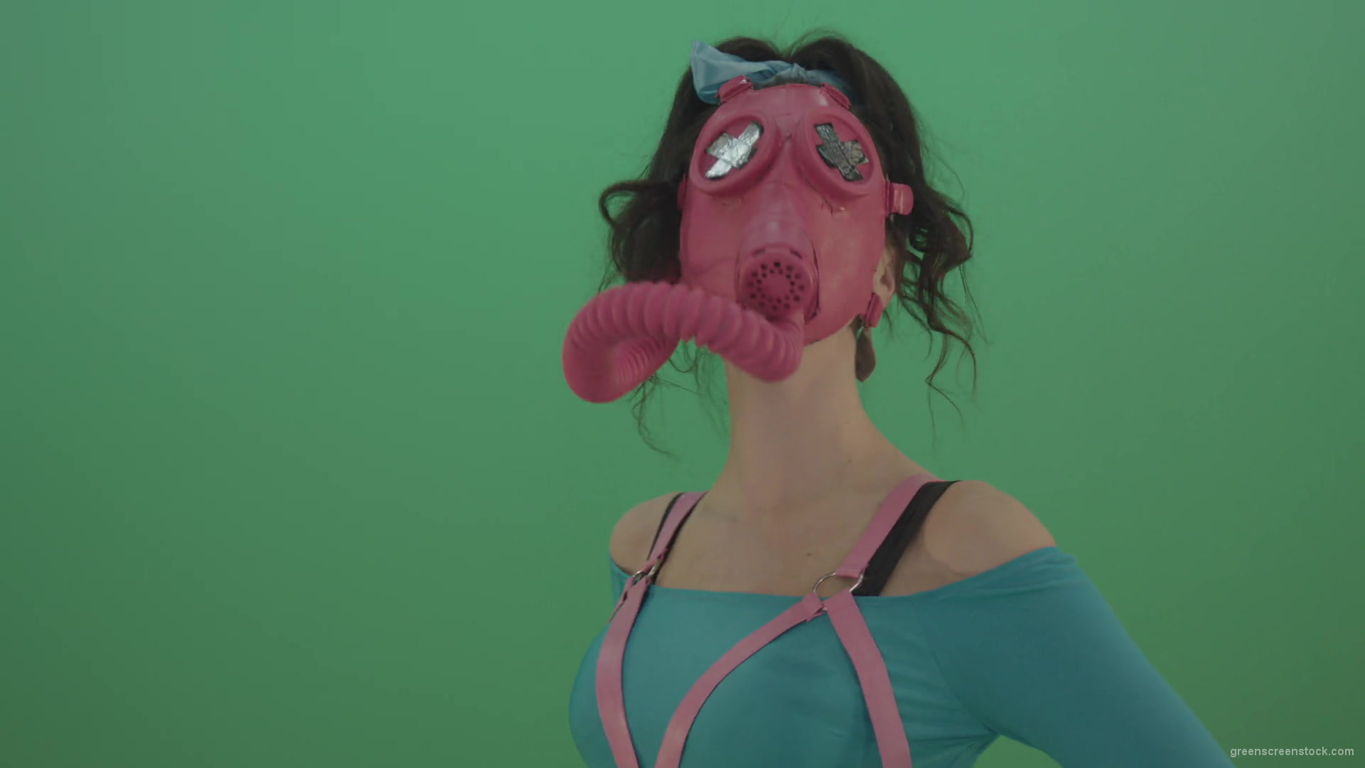 Pink-head-in-Gas-Mask-moving-Go-Go-Dance-isolated-on-green-screen-4K-Video-Footage-1920_006 Green Screen Stock