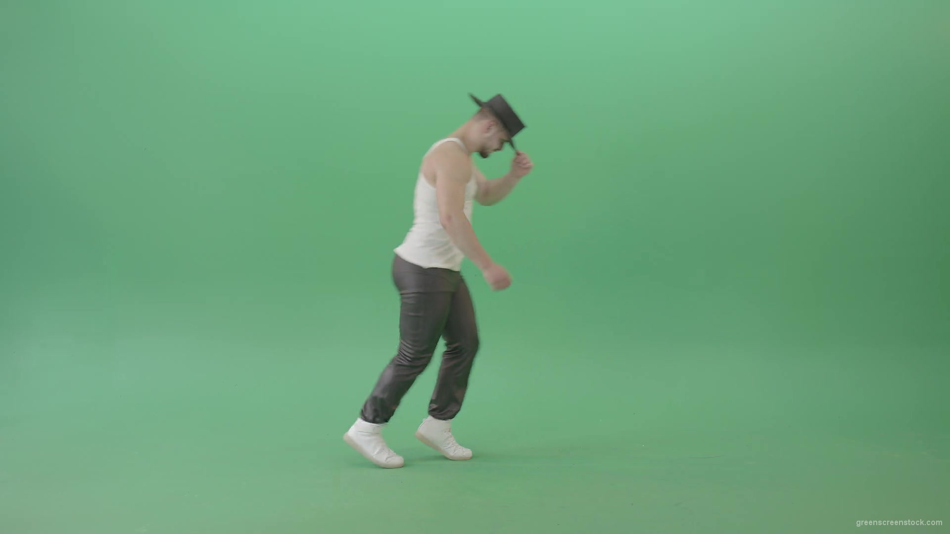 Adult-Man-makes-moonwalk-and-dancing-Pop-isolated-on-Green-Screen-4K-Video-Footage-1920_002 Green Screen Stock