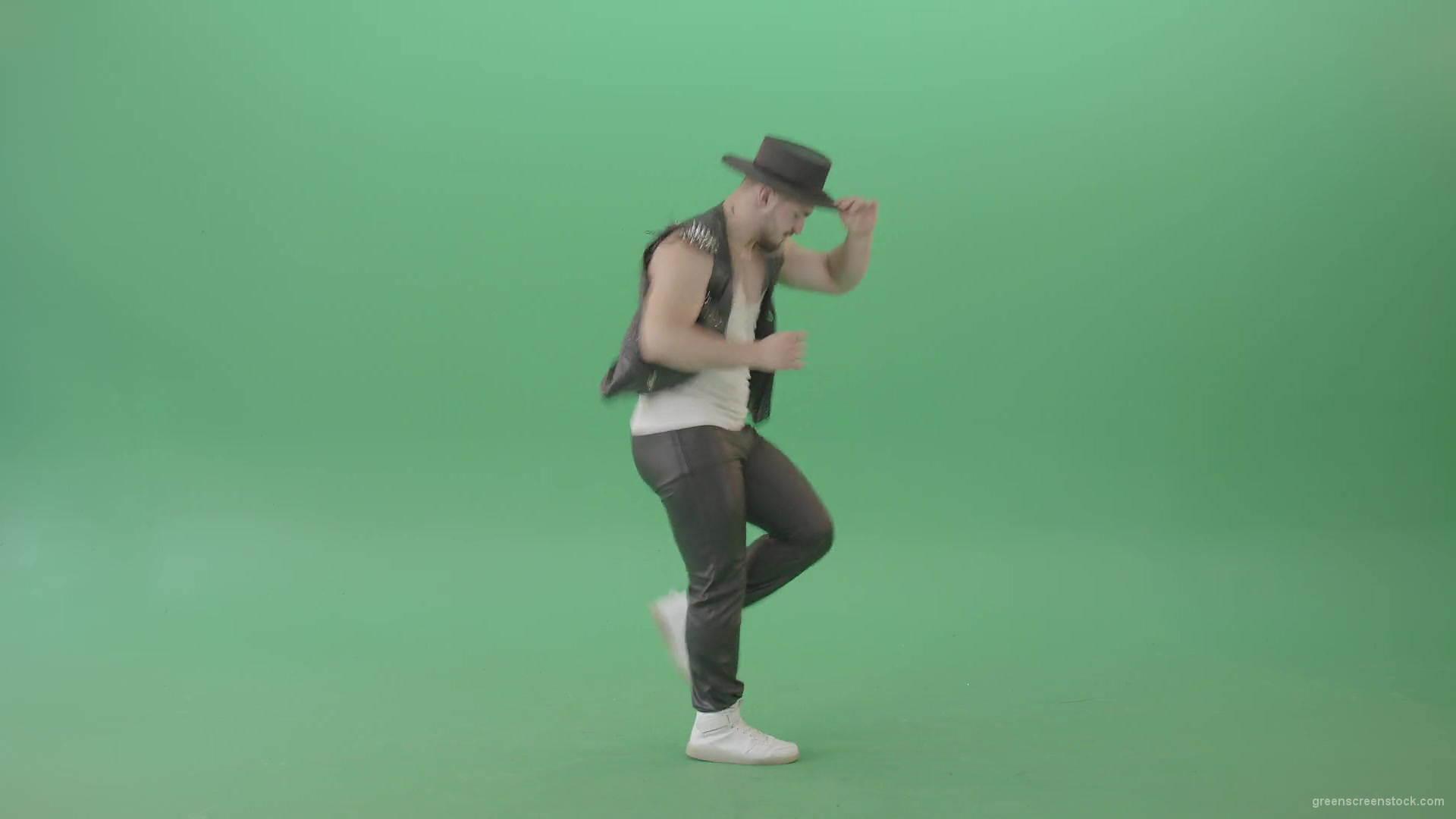 American-Man-with-beard-and-in-black-hat-dancing-Shuffle-isolated-on-Chroma-key-green-screen-4K-Video-Footage-1920_007 Green Screen Stock